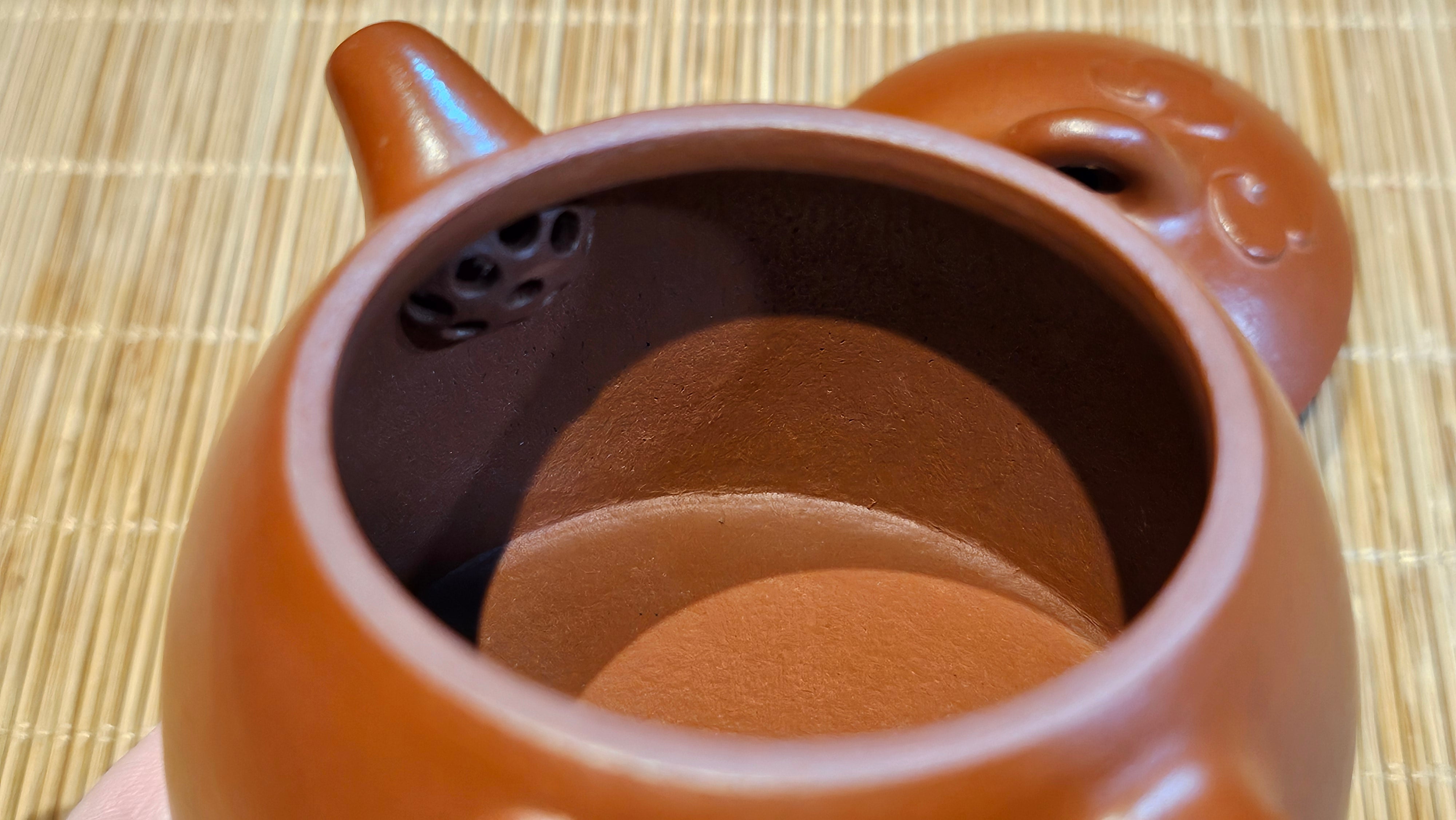 Mini! Qin Quan 秦权, with Oriental Clouds Embellishments 云朵贴花工艺, 115.5ml, Xiao Mei Yao Zhu Ni , by Craftsman Chen Yue Fei 陈跃飞 ~ Congratulations to Mr M.S.! 2049hrs!15th August 2025, Southbury, CT!