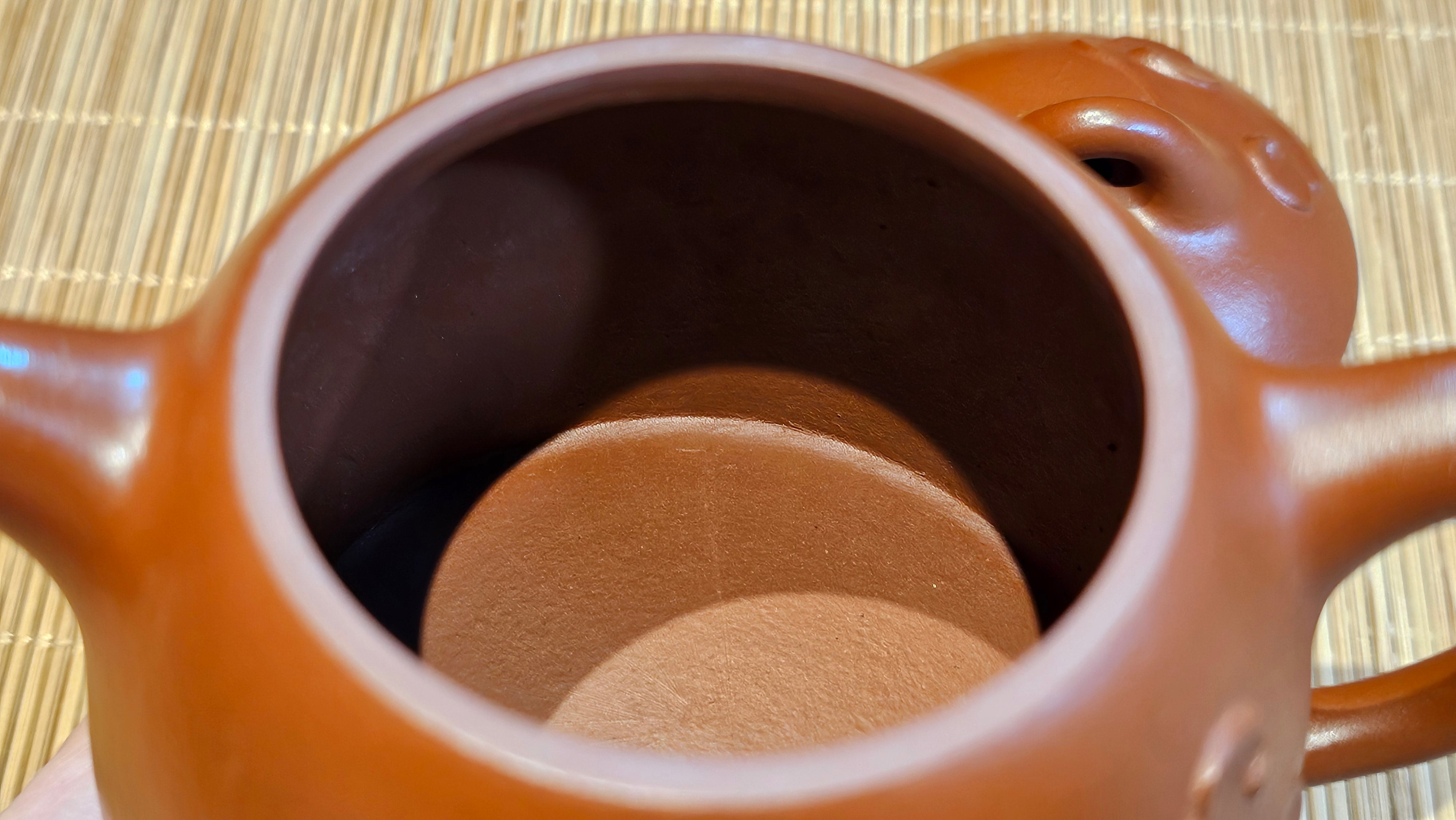 Qin Quan 秦权, with Oriental Clouds Embellishments 云朵贴花工艺, 196.9ml, Xiao Mei Yao Zhu Ni , by Craftsman Chen Yue Fei 陈跃飞 ~ Congratulations to Ms J.P.! 14058hrs 16th August 2025! Salem, OR!