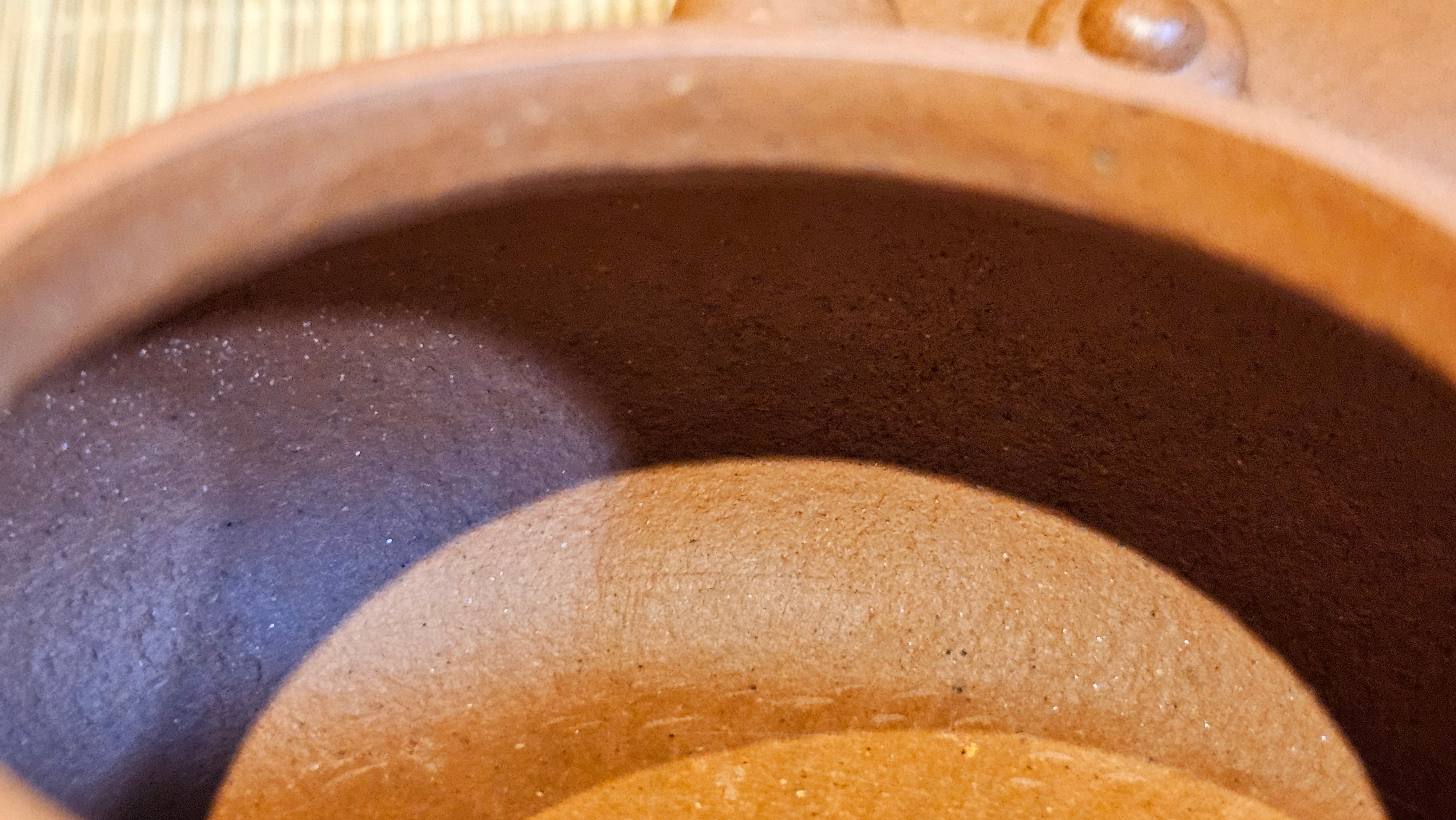 Han Jiang 寒江, 209.3ml, rare Zhu Sha 朱砂 (highest granularity form of ZhuNi), by Craftsman Gu Xiao Ming 顾小明 ~ Congratulations to Mr K.B.! 1555hrs 26th August 2025, Lake Oswego! OR!