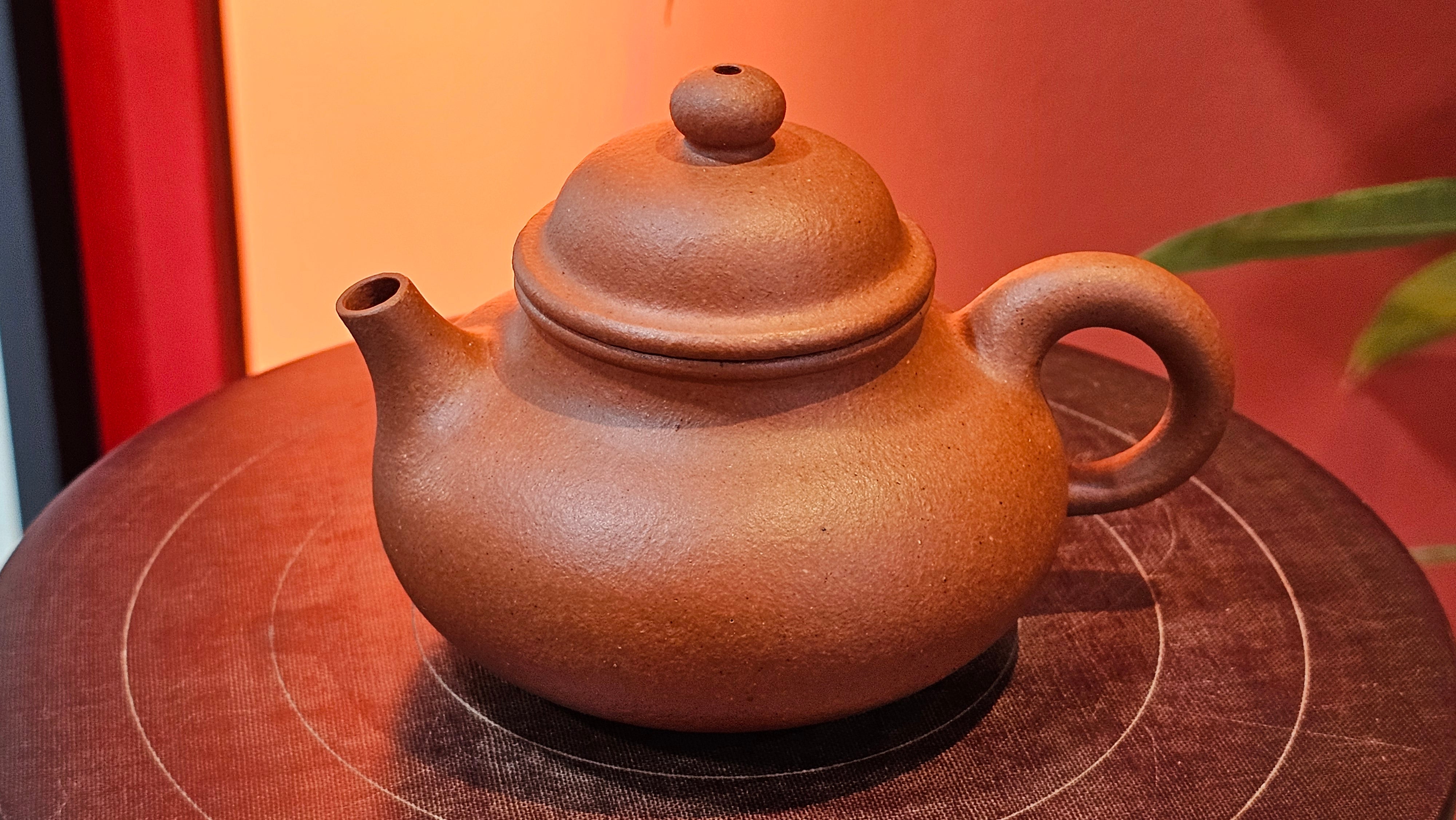 Rong Tian 容天, 134.7ml, rare Zhu Sha 朱砂 (highest granularity form of ZhuNi), by Craftsman Gu Xiao Ming 顾小明 ~ Congratulations to Mr B.B.! 1326hrs 16th August 2025, Austin, TX!