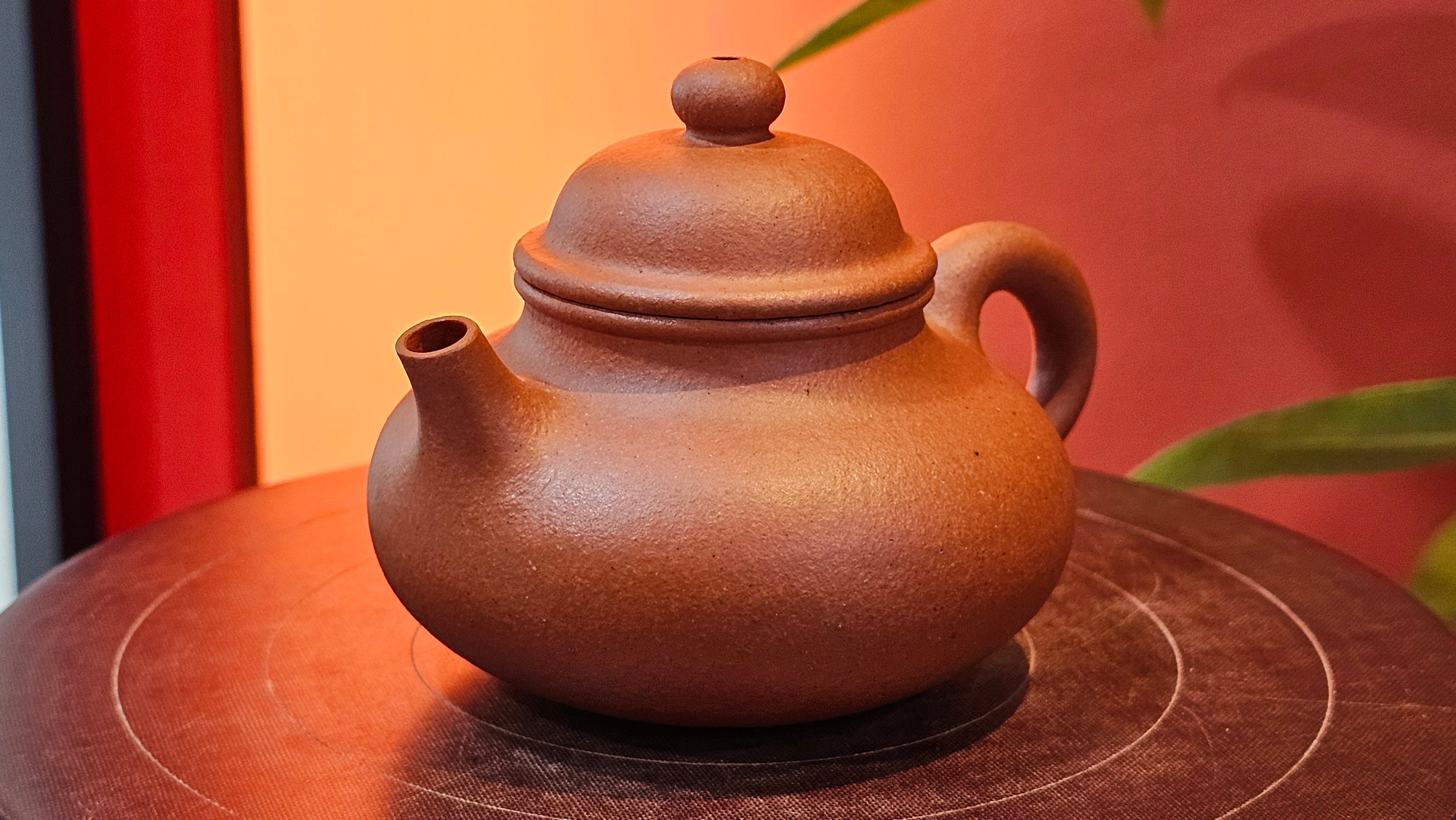 Rong Tian 容天, 134.7ml, rare Zhu Sha 朱砂 (highest granularity form of ZhuNi), by Craftsman Gu Xiao Ming 顾小明 ~ Congratulations to Mr B.B.! 1326hrs 16th August 2025, Austin, TX!