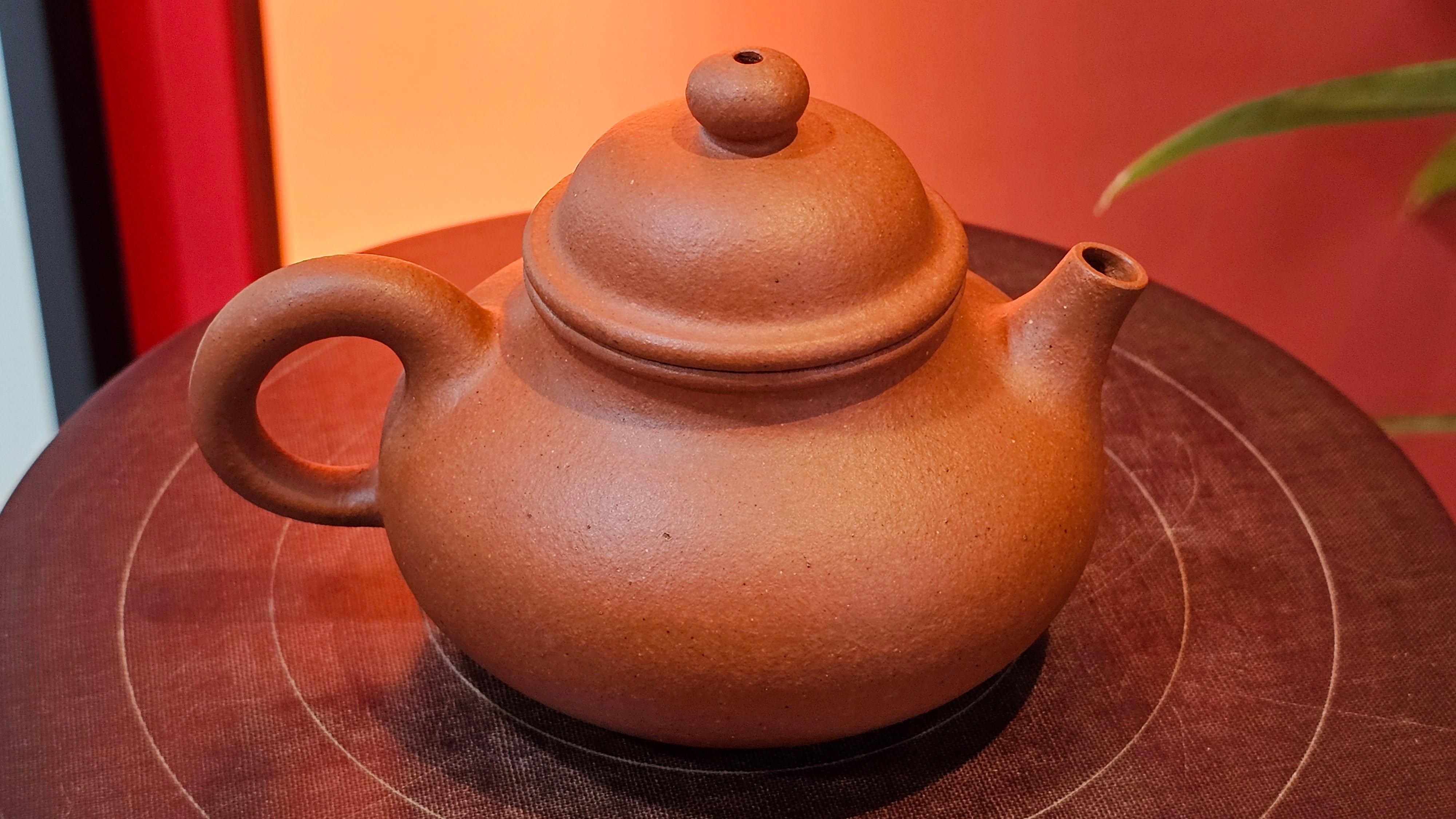 Rong Tian 容天, 134.7ml, rare Zhu Sha 朱砂 (highest granularity form of ZhuNi), by Craftsman Gu Xiao Ming 顾小明 ~ Congratulations to Mr B.B.! 1326hrs 16th August 2025, Austin, TX!