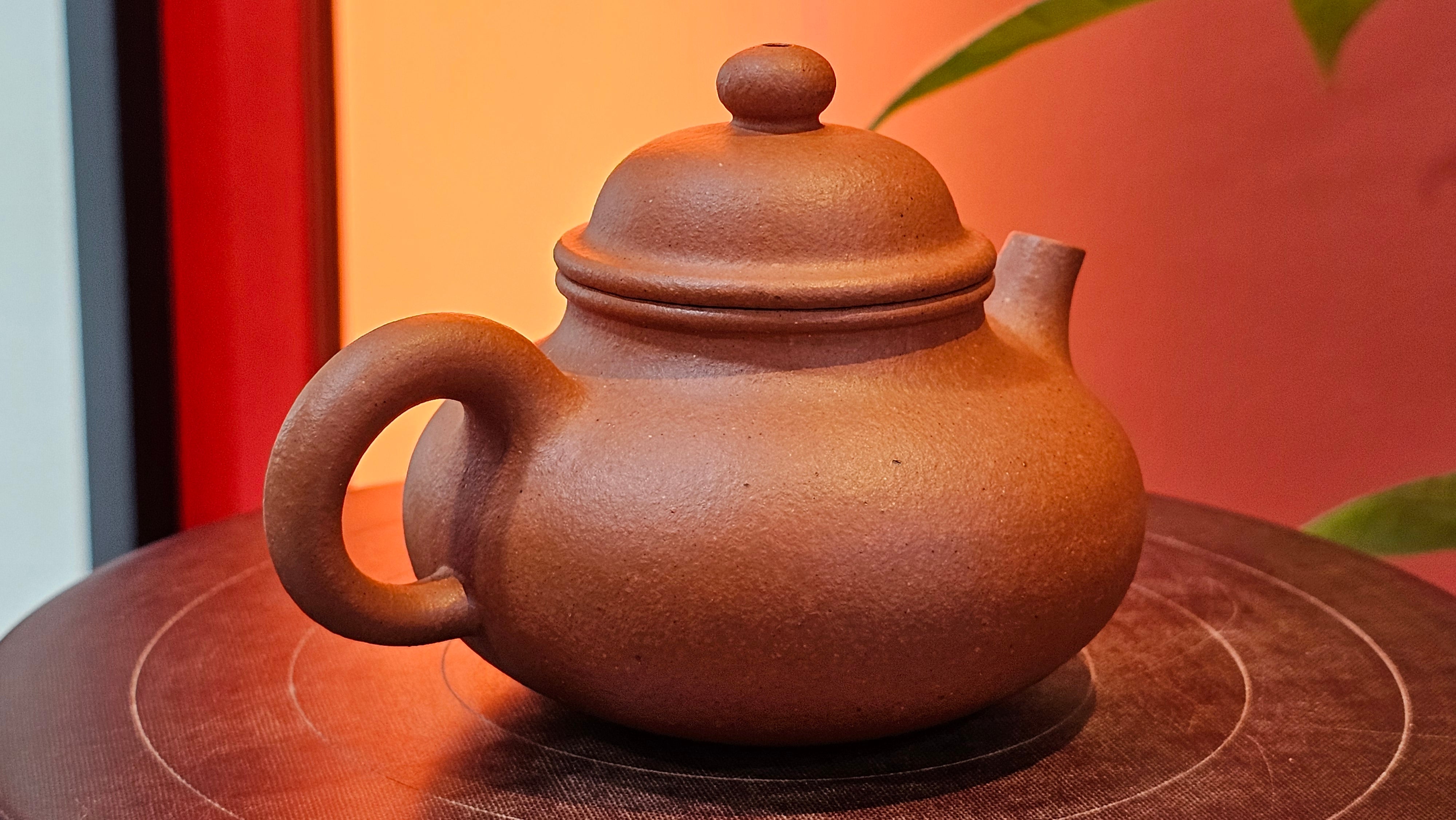 Rong Tian 容天, 134.7ml, rare Zhu Sha 朱砂 (highest granularity form of ZhuNi), by Craftsman Gu Xiao Ming 顾小明 ~ Congratulations to Mr B.B.! 1326hrs 16th August 2025, Austin, TX!