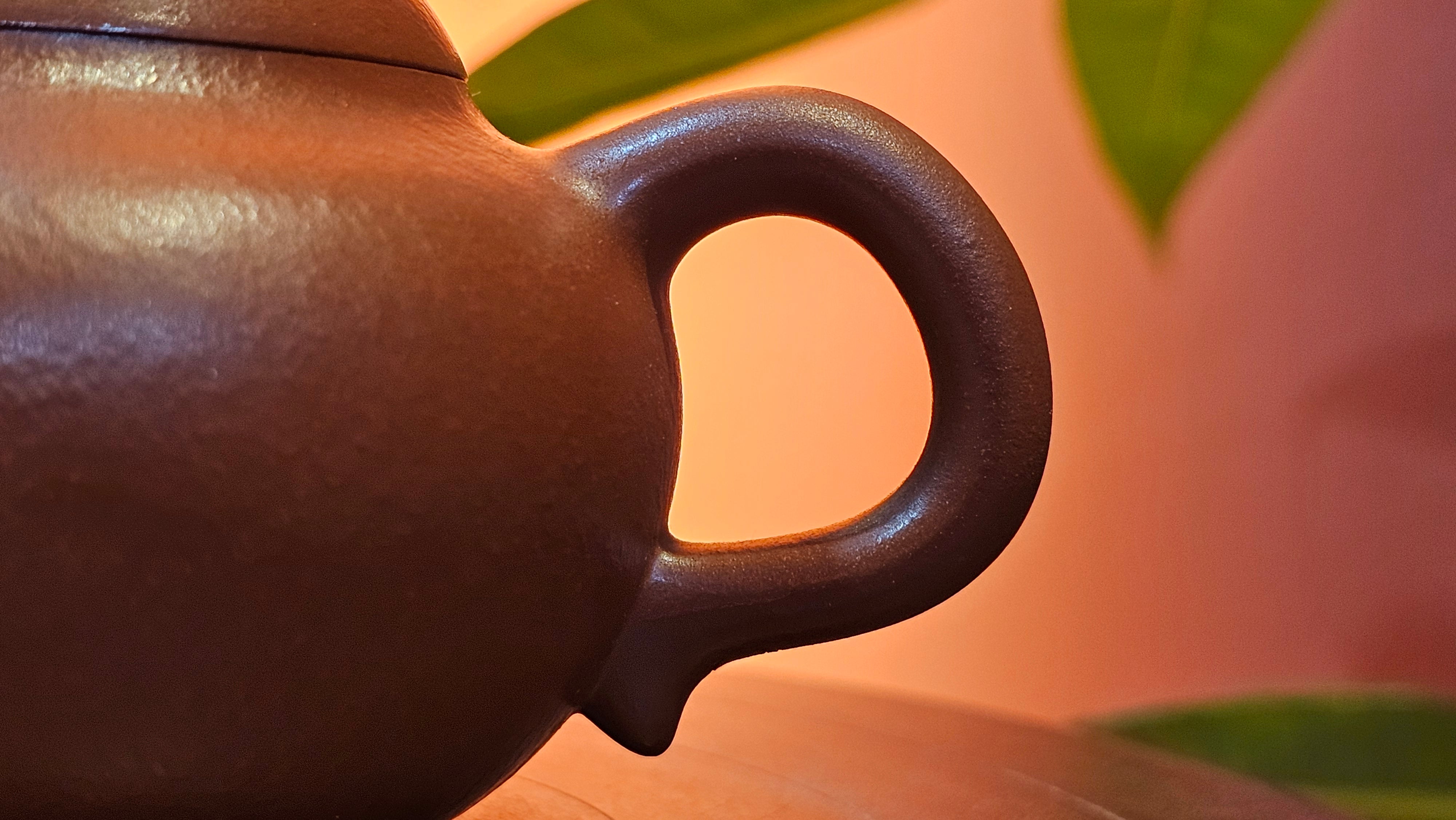 Qie Gua 茄瓜, 132.8ml, Xiao Mei Yao Zhu Ni 小煤窑朱泥,  by our Collaborative Craftsman Wang Hui 王慧, Poem Engraving by Craftsman 一德书 ~ Congratulations!to Mr D.D.! 2153hrs 27th August 2025! Jersey City, NJ!