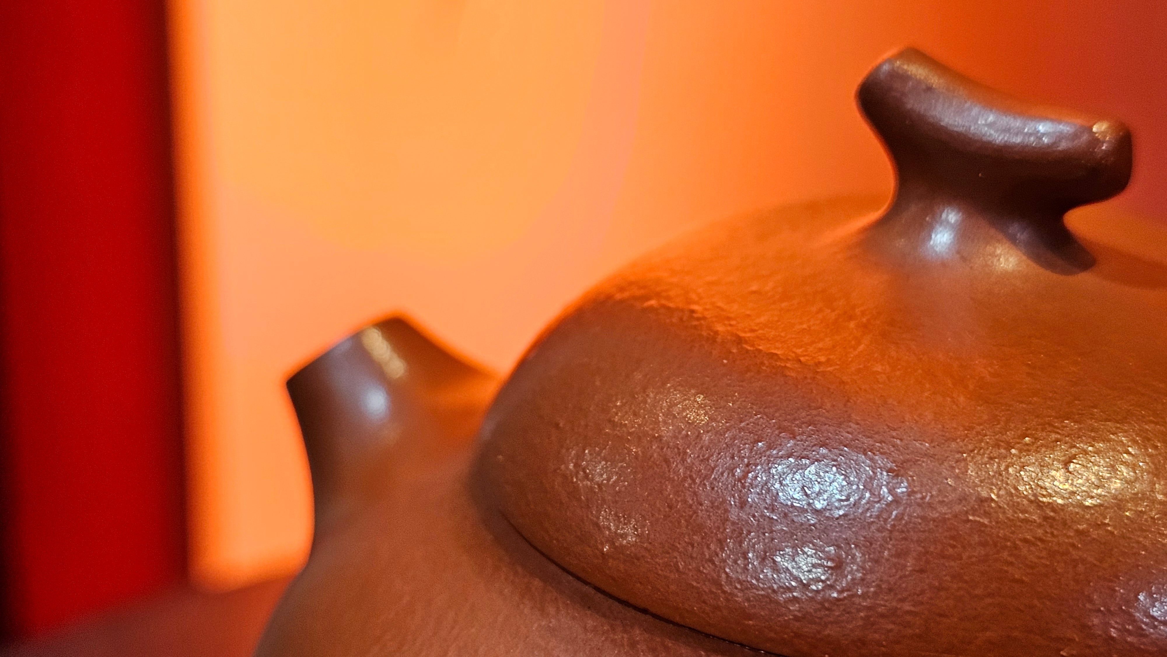 Qie Gua 茄瓜, 132.8ml, Xiao Mei Yao Zhu Ni 小煤窑朱泥,  by our Collaborative Craftsman Wang Hui 王慧, Poem Engraving by Craftsman 一德书 ~ Congratulations!to Mr D.D.! 2153hrs 27th August 2025! Jersey City, NJ!