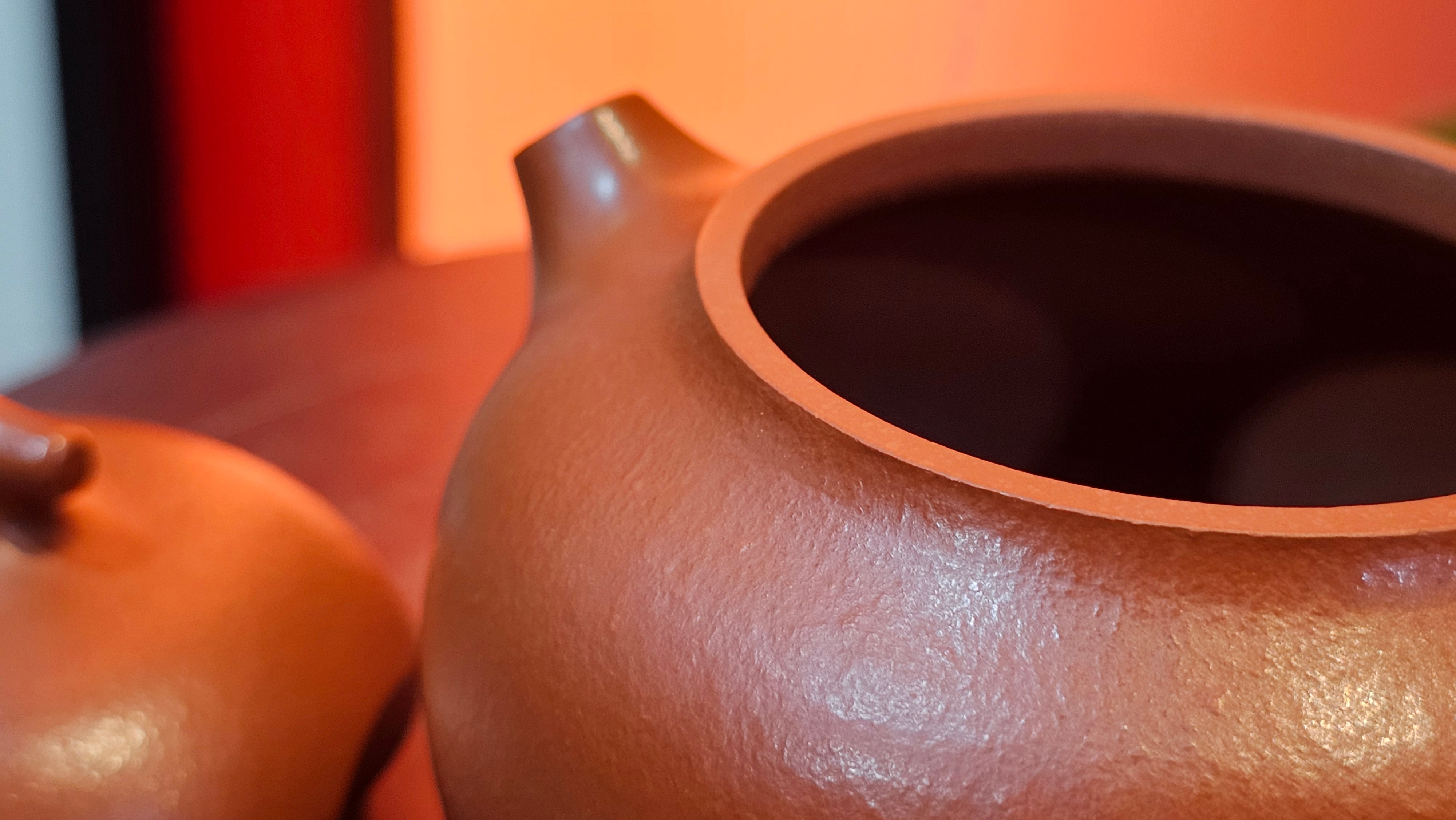 Qie Gua 茄瓜, 132.8ml, Xiao Mei Yao Zhu Ni 小煤窑朱泥,  by our Collaborative Craftsman Wang Hui 王慧, Poem Engraving by Craftsman 一德书 ~ Congratulations!to Mr D.D.! 2153hrs 27th August 2025! Jersey City, NJ!