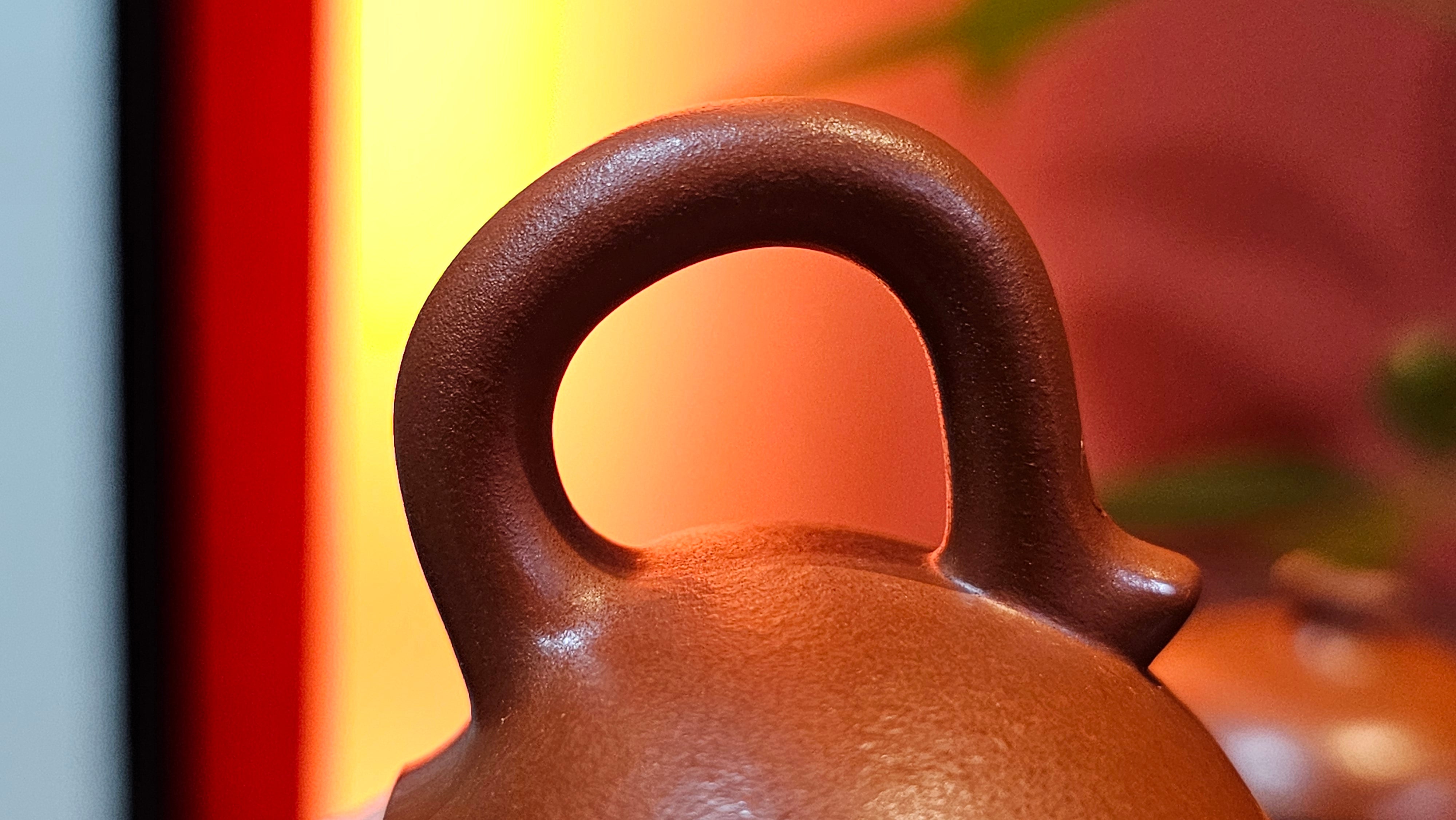 Qie Gua 茄瓜, 132.8ml, Xiao Mei Yao Zhu Ni 小煤窑朱泥,  by our Collaborative Craftsman Wang Hui 王慧, Poem Engraving by Craftsman 一德书 ~ Congratulations!to Mr D.D.! 2153hrs 27th August 2025! Jersey City, NJ!