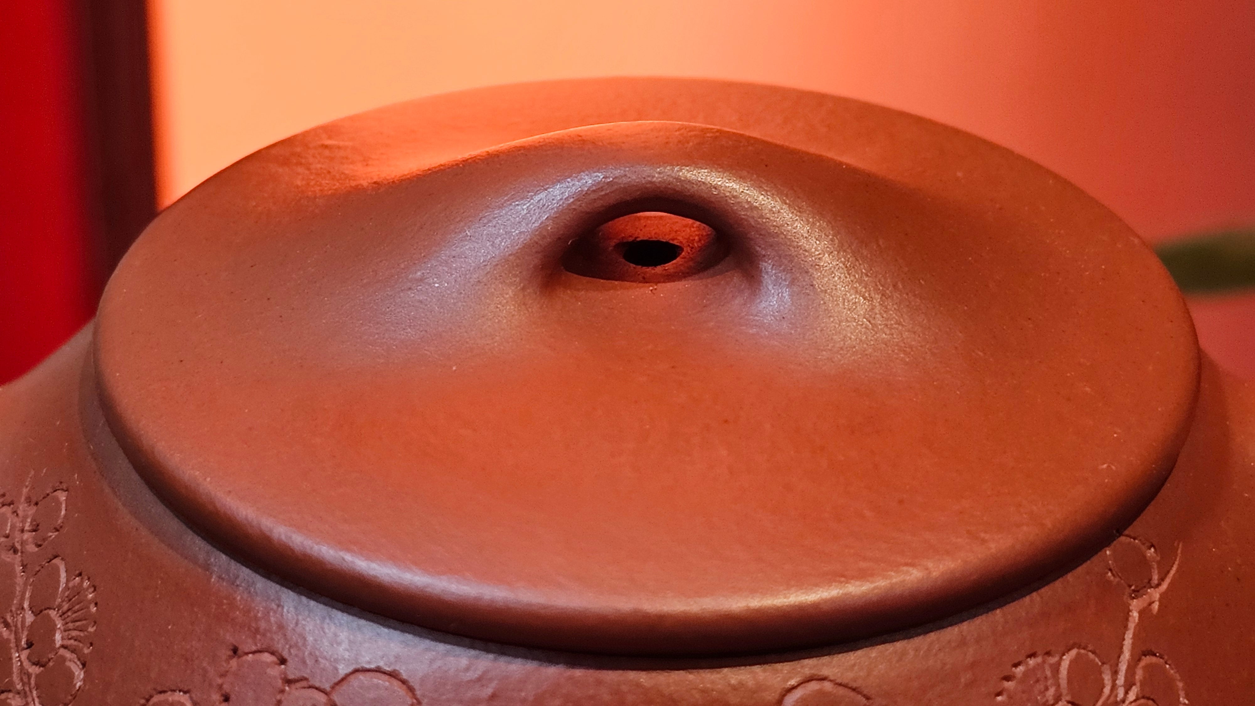 Jing Zhou Shi Piao 景舟石瓢, 257.3ml, Xiao Mei Yao Zhu Ni 小煤窑朱泥, by Craftsman Wang Xing 王兴; "暗香疏影" and Plum Blossoms Engraving by Craftsman Yi De Shu 一德书 ~ Congratulations to Mr K.F.! 1455hrs 17th August 2025, Chamblee, GA!