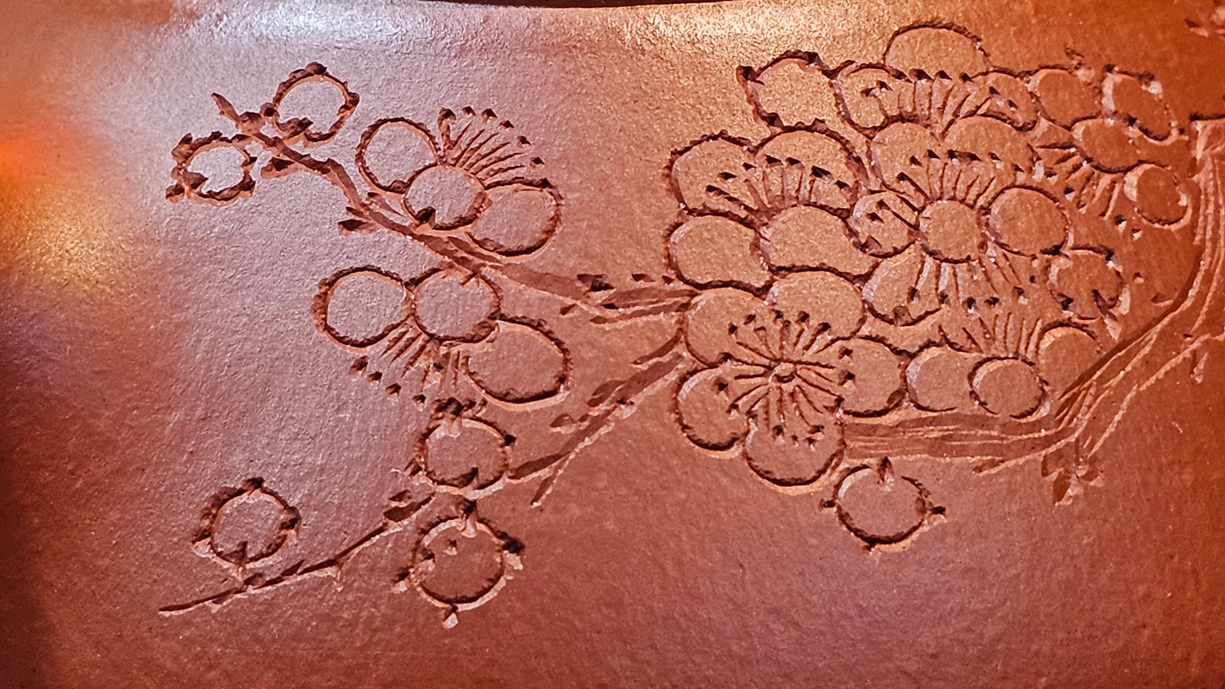 Jing Zhou Shi Piao 景舟石瓢, 257.3ml, Xiao Mei Yao Zhu Ni 小煤窑朱泥, by Craftsman Wang Xing 王兴; "暗香疏影" and Plum Blossoms Engraving by Craftsman Yi De Shu 一德书 ~ Congratulations to Mr K.F.! 1455hrs 17th August 2025, Chamblee, GA!