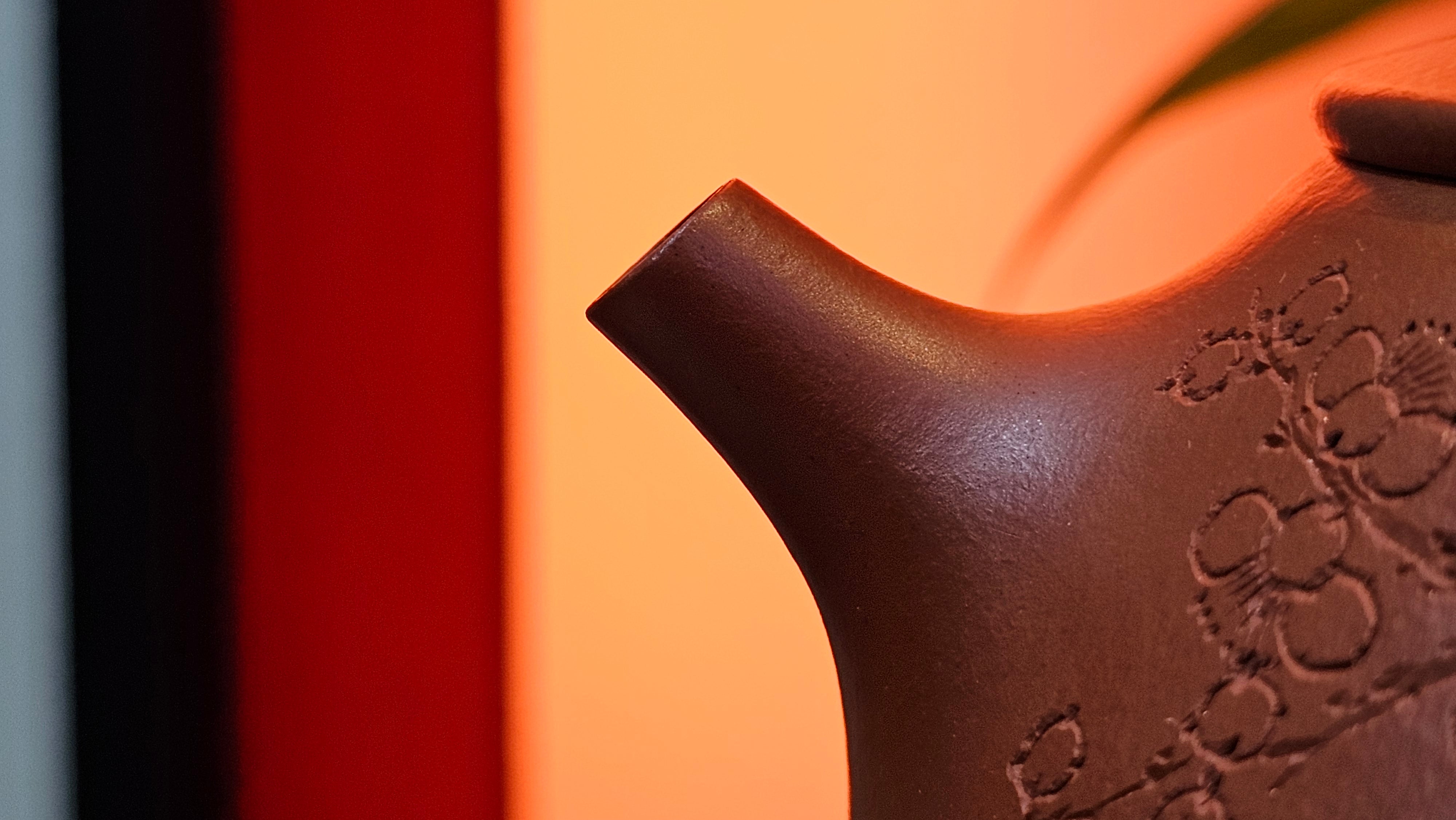 Jing Zhou Shi Piao 景舟石瓢, 257.3ml, Xiao Mei Yao Zhu Ni 小煤窑朱泥, by Craftsman Wang Xing 王兴; "暗香疏影" and Plum Blossoms Engraving by Craftsman Yi De Shu 一德书 ~ Congratulations to Mr K.F.! 1455hrs 17th August 2025, Chamblee, GA!