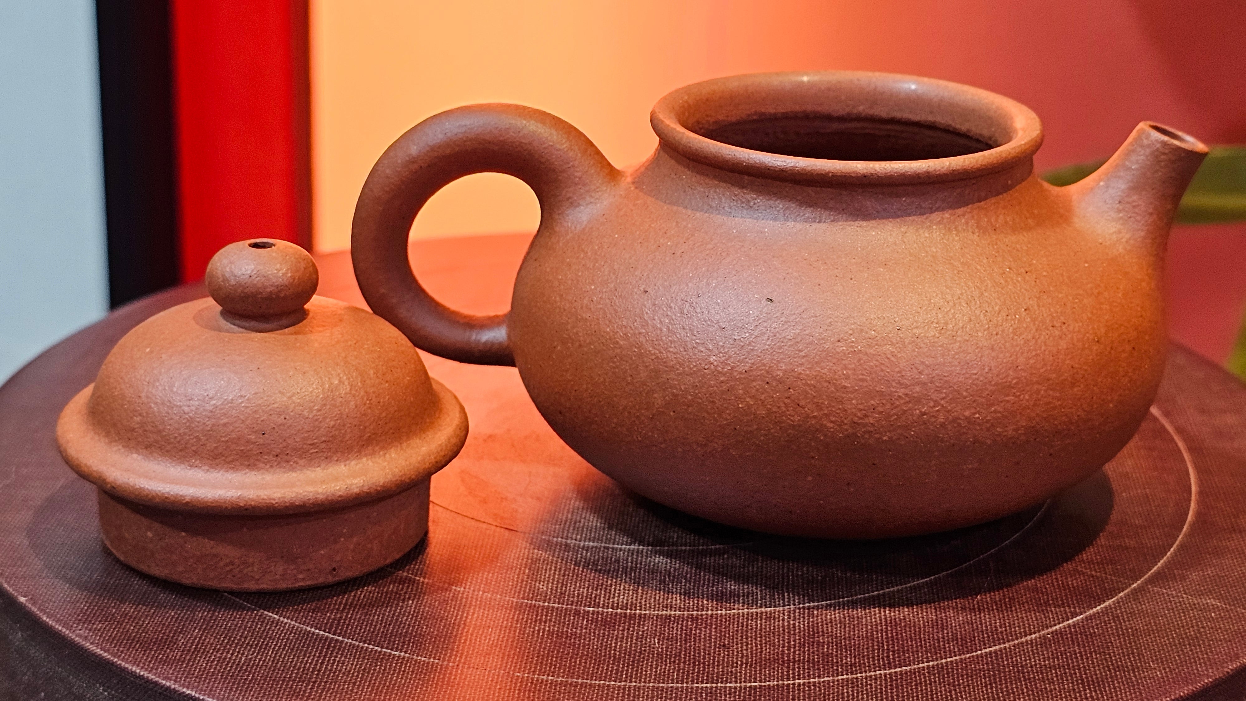 Rong Tian 容天, 134.7ml, rare Zhu Sha 朱砂 (highest granularity form of ZhuNi), by Craftsman Gu Xiao Ming 顾小明 ~ Congratulations to Mr B.B.! 1326hrs 16th August 2025, Austin, TX!