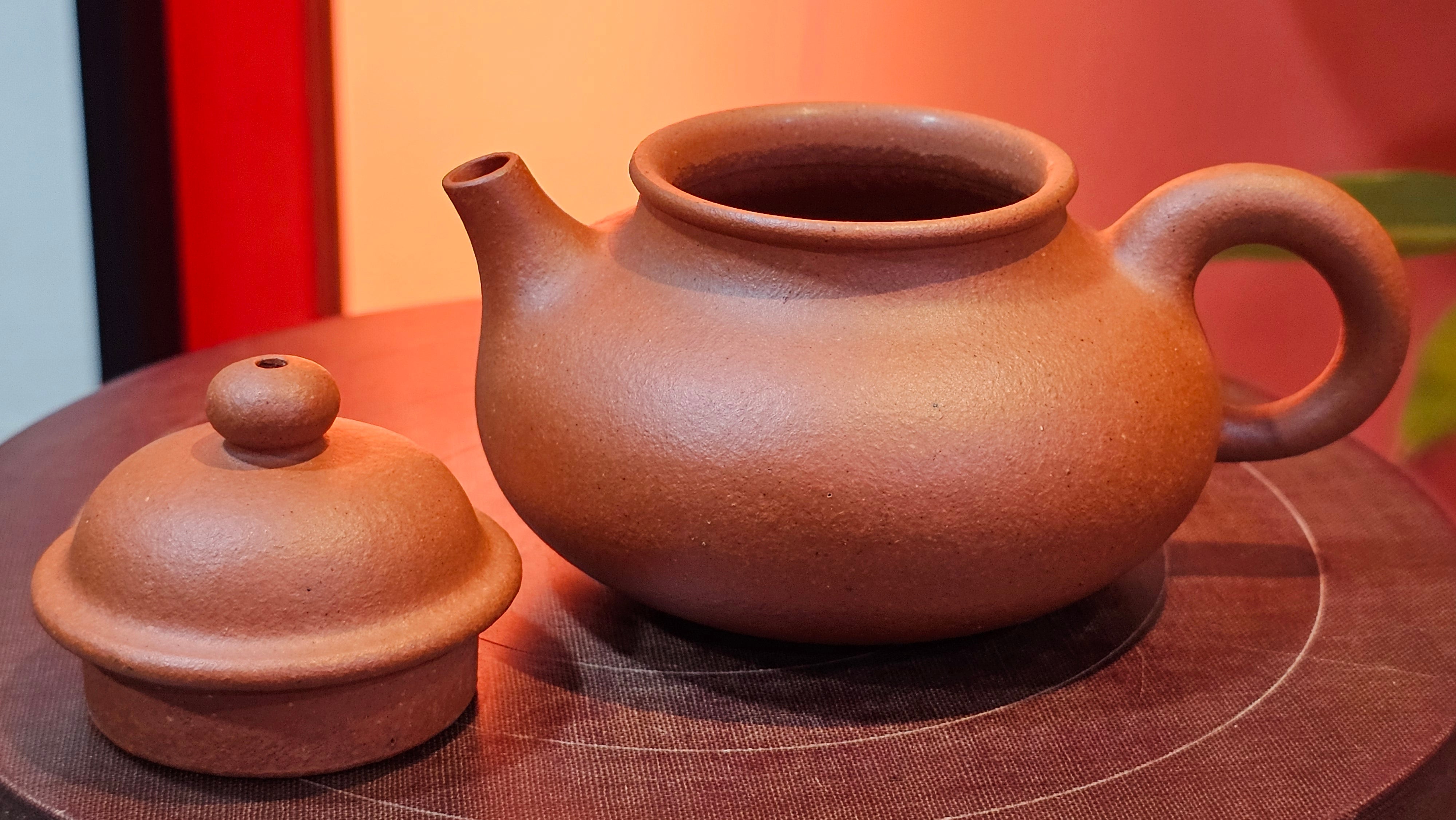 Rong Tian 容天, 134.7ml, rare Zhu Sha 朱砂 (highest granularity form of ZhuNi), by Craftsman Gu Xiao Ming 顾小明 ~ Congratulations to Mr B.B.! 1326hrs 16th August 2025, Austin, TX!