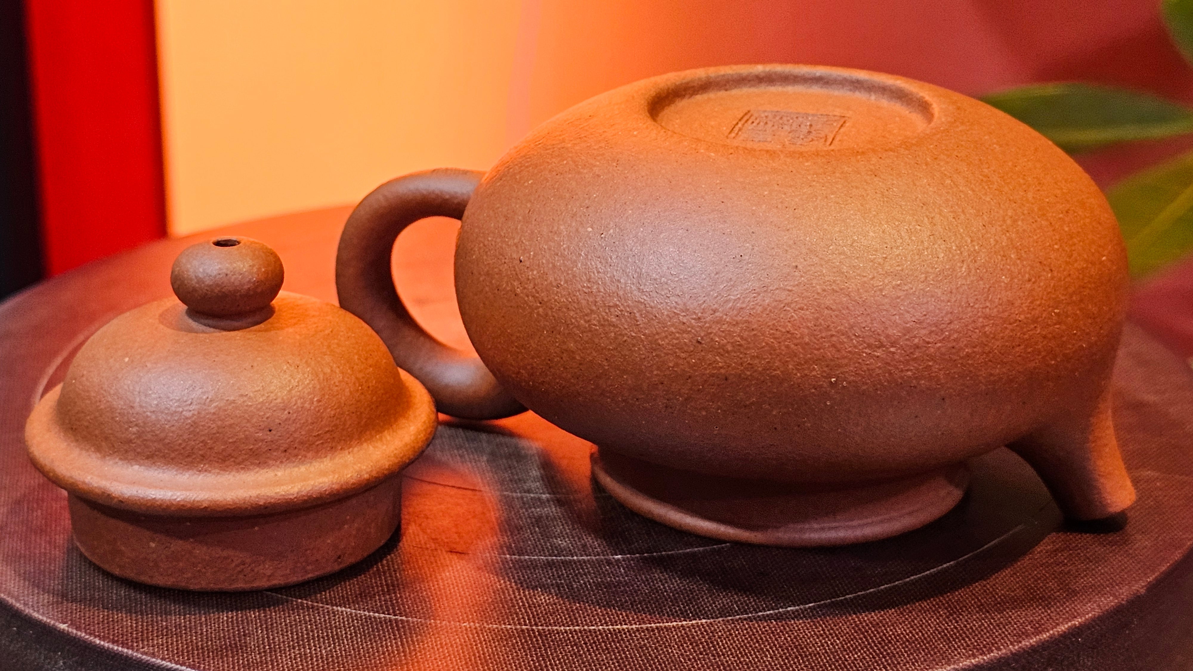 Rong Tian 容天, 134.7ml, rare Zhu Sha 朱砂 (highest granularity form of ZhuNi), by Craftsman Gu Xiao Ming 顾小明 ~ Congratulations to Mr B.B.! 1326hrs 16th August 2025, Austin, TX!