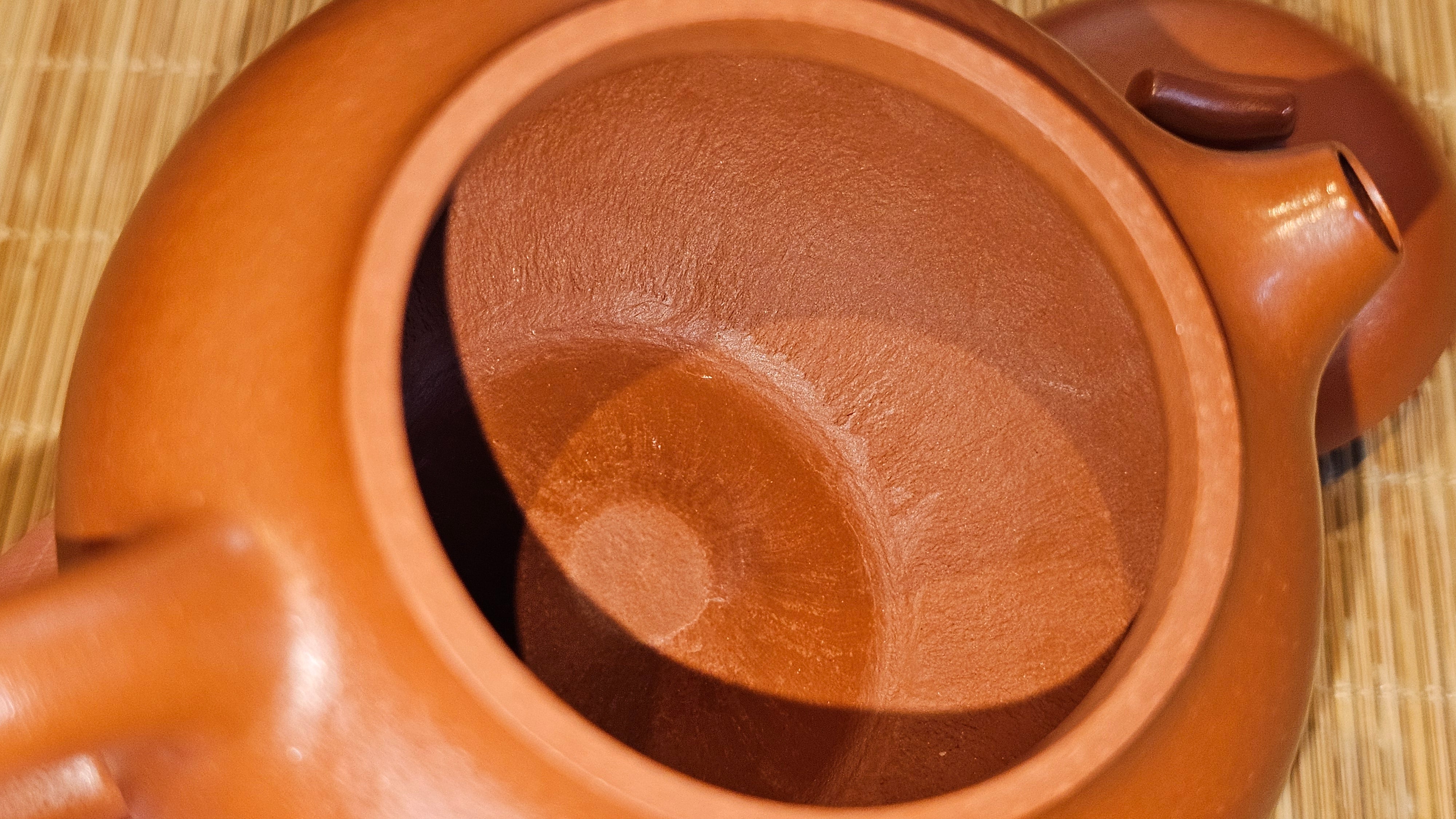 Qie Gua 茄瓜, 132.8ml, Xiao Mei Yao Zhu Ni 小煤窑朱泥,  by our Collaborative Craftsman Wang Hui 王慧, Poem Engraving by Craftsman 一德书 ~ Congratulations!to Mr D.D.! 2153hrs 27th August 2025! Jersey City, NJ!