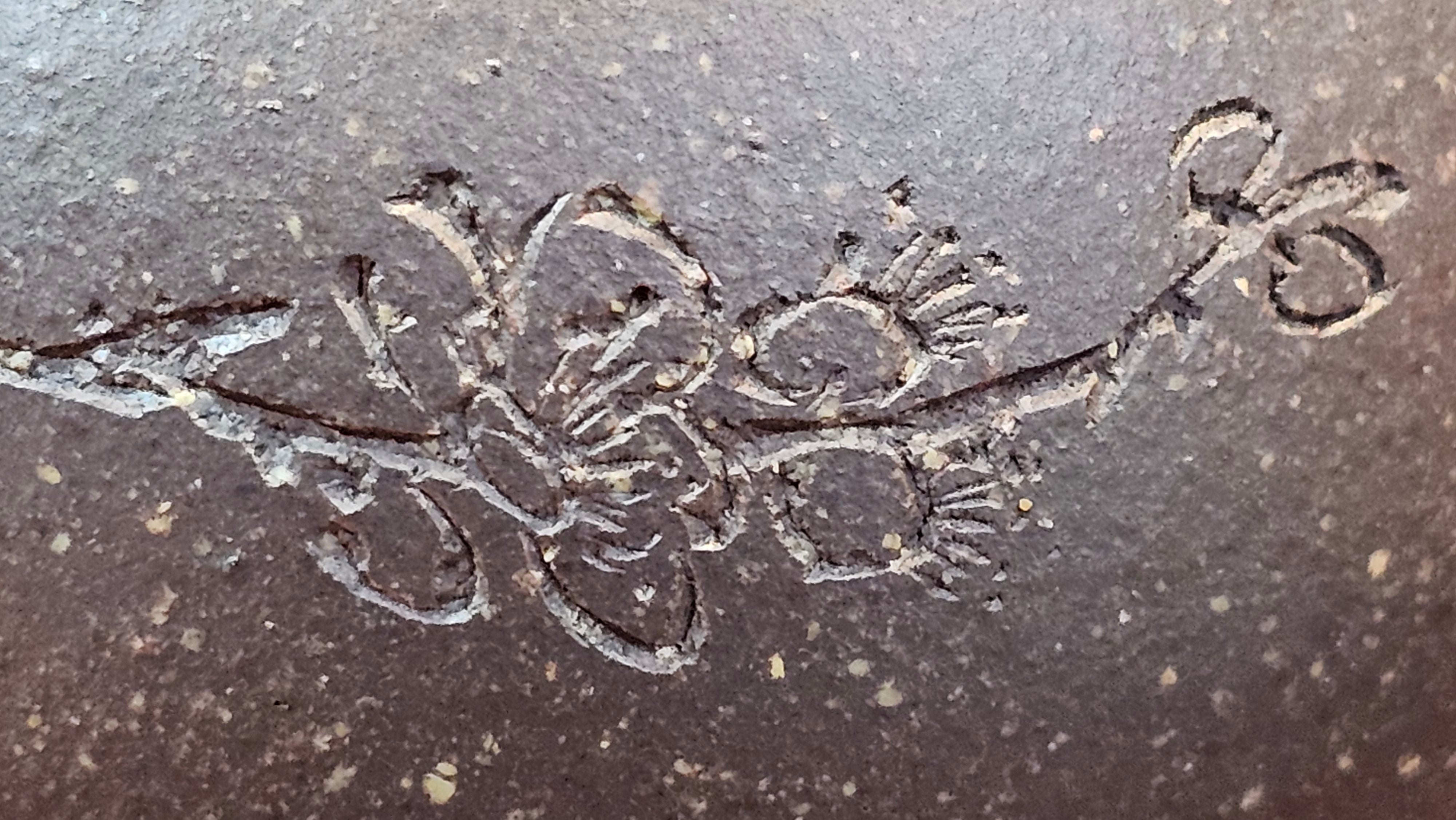 Du Zhi Hu《笃志壶》, 175.1ml, Hei Zi Ni 黑紫泥, by our Craftsman Zhang Huan 张欢, Calligraphy and Plum Blossoms Engraving by Craftsman Yi Cheng 逸成 ~ Congratulations!to Mr T.J.! 0909hrs 17th August 2025, Oulu! Finland 🇫🇮.