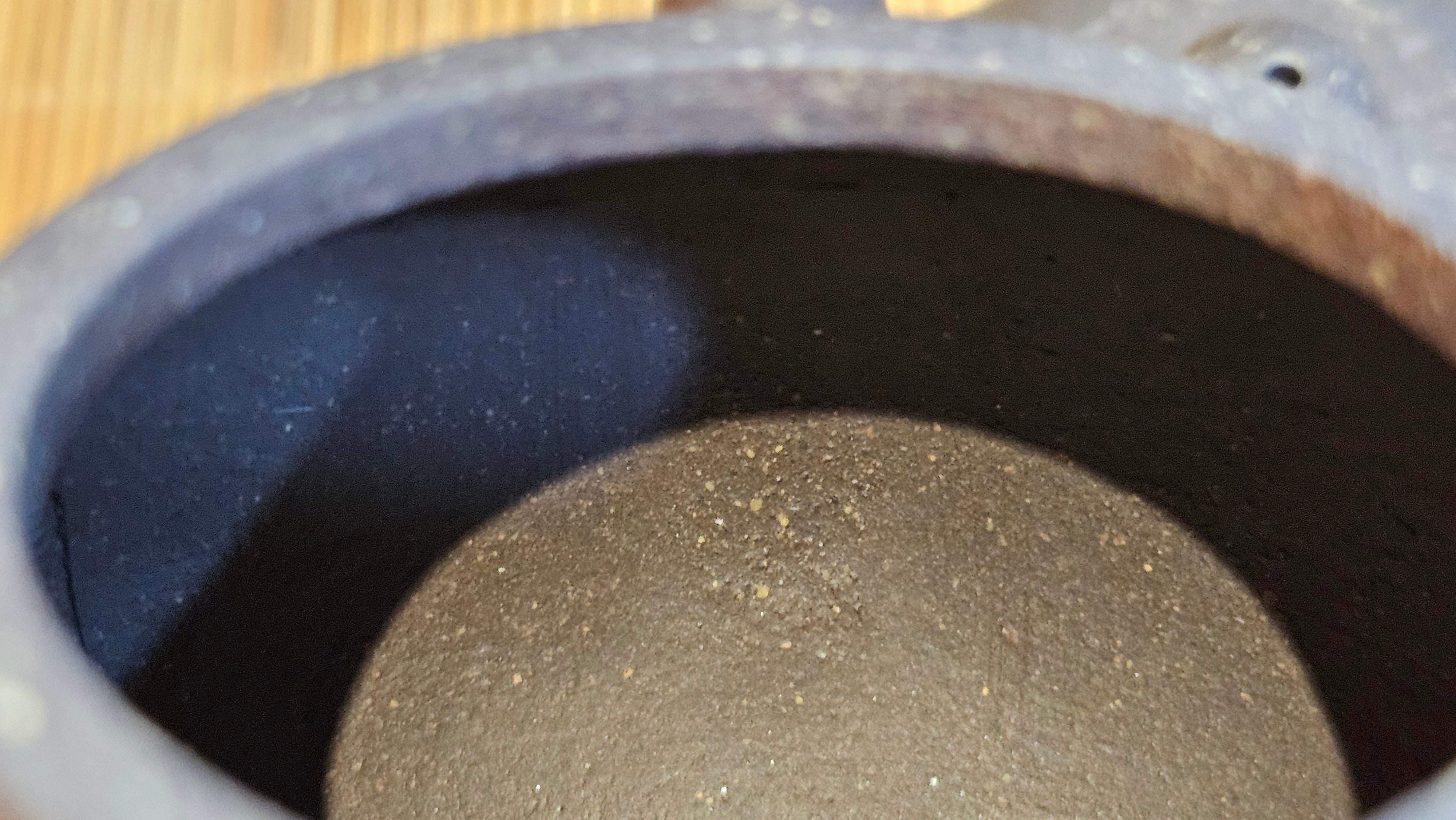 Du Zhi Hu《笃志壶》, 175.1ml, Hei Zi Ni 黑紫泥, by our Craftsman Zhang Huan 张欢, Calligraphy and Plum Blossoms Engraving by Craftsman Yi Cheng 逸成 ~ Congratulations!to Mr T.J.! 0909hrs 17th August 2025, Oulu! Finland 🇫🇮.