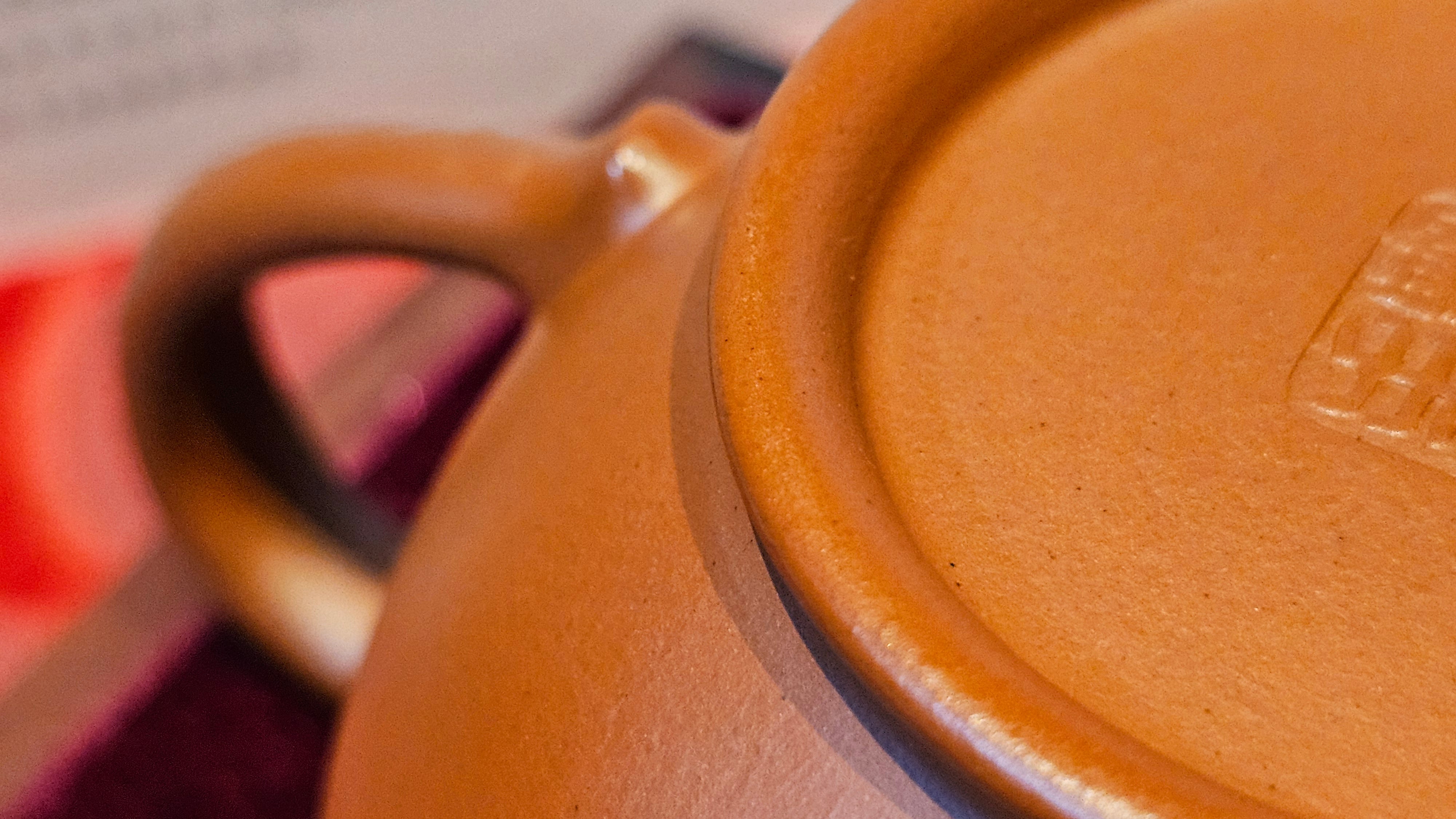 《笑樱》"Xiao Ying", 232.8ml, Xiao Mei Yao Zhu Ni 小煤窑朱泥 ~ Crafted by L3A Consummate Master Artist Li Yan Ru 李艳如 ~ Congratulations!to Mr H.! 1128hrs 17th August 2025, Baldwin Park, CA!