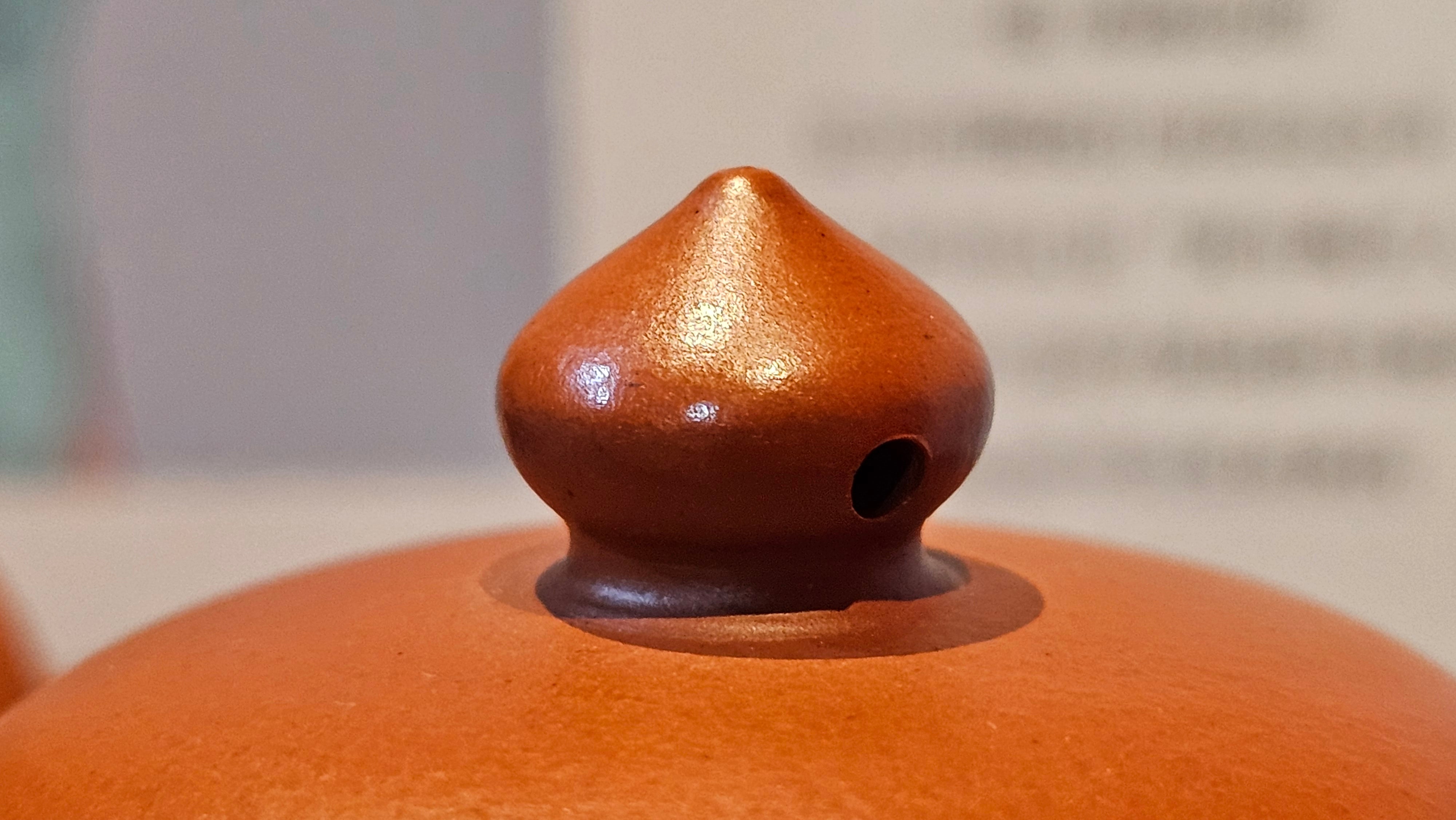 《笑樱》"Xiao Ying", 232.8ml, Xiao Mei Yao Zhu Ni 小煤窑朱泥 ~ Crafted by L3A Consummate Master Artist Li Yan Ru 李艳如 ~ Congratulations!to Mr H.! 1128hrs 17th August 2025, Baldwin Park, CA!