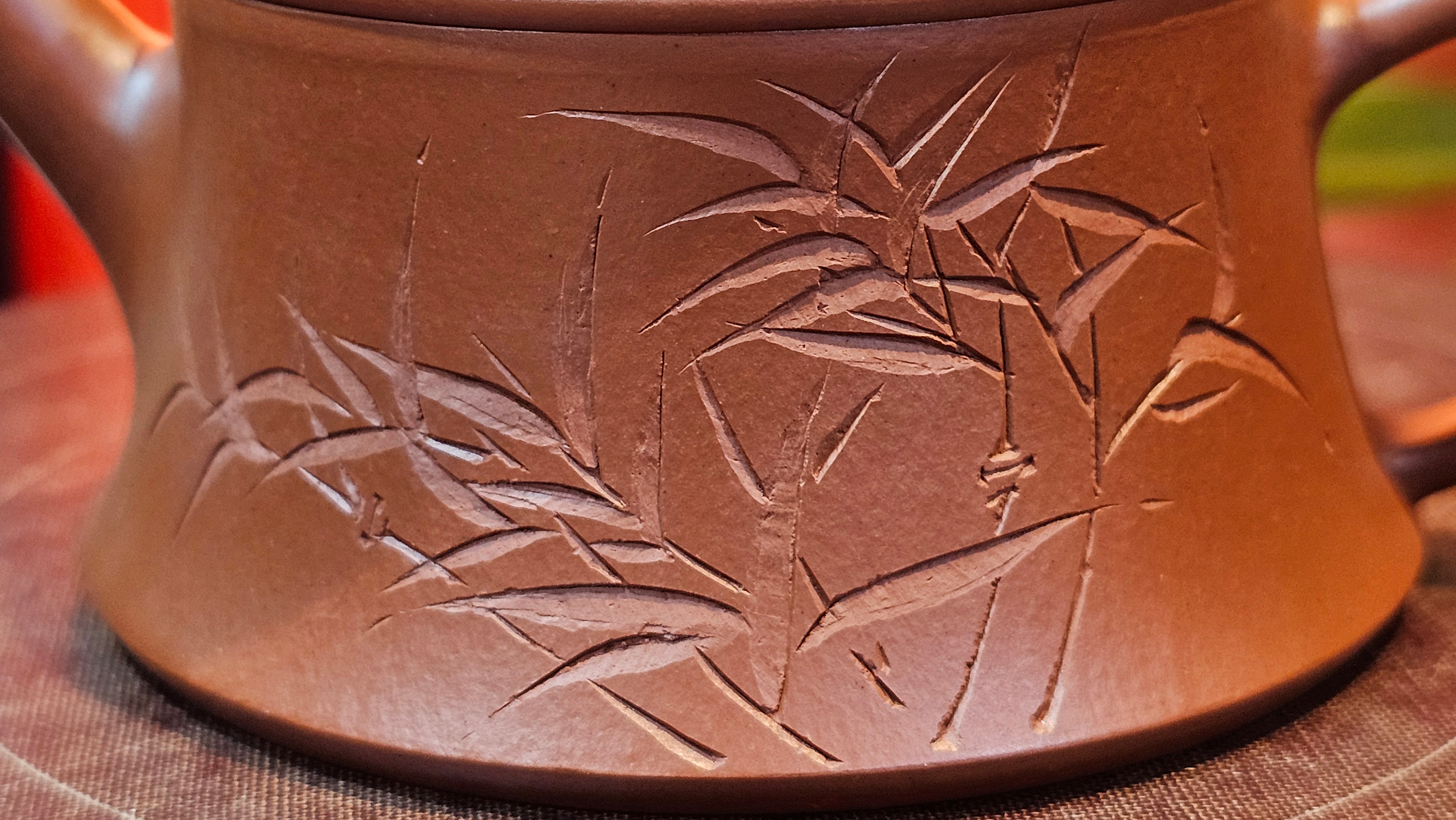 Yun Zhu 云柱 "Pillar of the Heavens", 133.3ml, Xiao Mei Yao Zhu Ni, by Craftsman Wang Hui 王慧 ~ "劲竹凌风" and Bamboo Engraving by Craftsman Yi De Shu 一德书 ~ Congratulations to Mr A.S.! 1421hrs 20th August 2025! Tao Yuan City!♥️