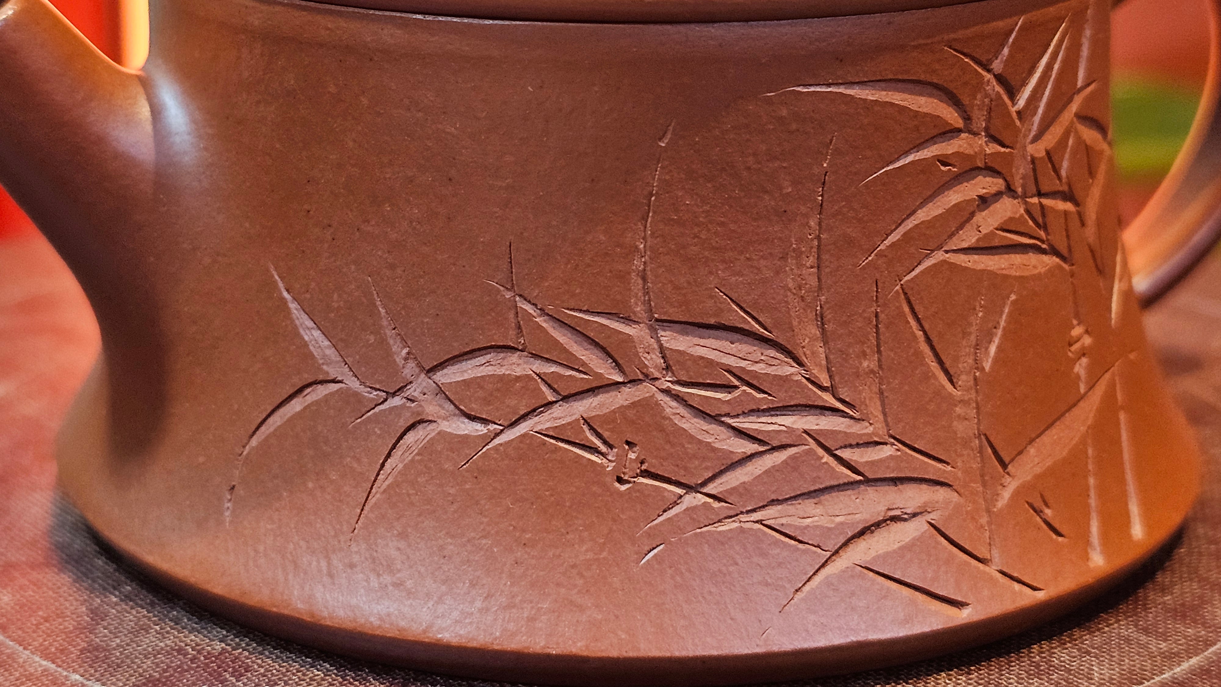 Yun Zhu 云柱 "Pillar of the Heavens", 133.3ml, Xiao Mei Yao Zhu Ni, by Craftsman Wang Hui 王慧 ~ "劲竹凌风" and Bamboo Engraving by Craftsman Yi De Shu 一德书 ~ Congratulations to Mr A.S.! 1421hrs 20th August 2025! Tao Yuan City!♥️