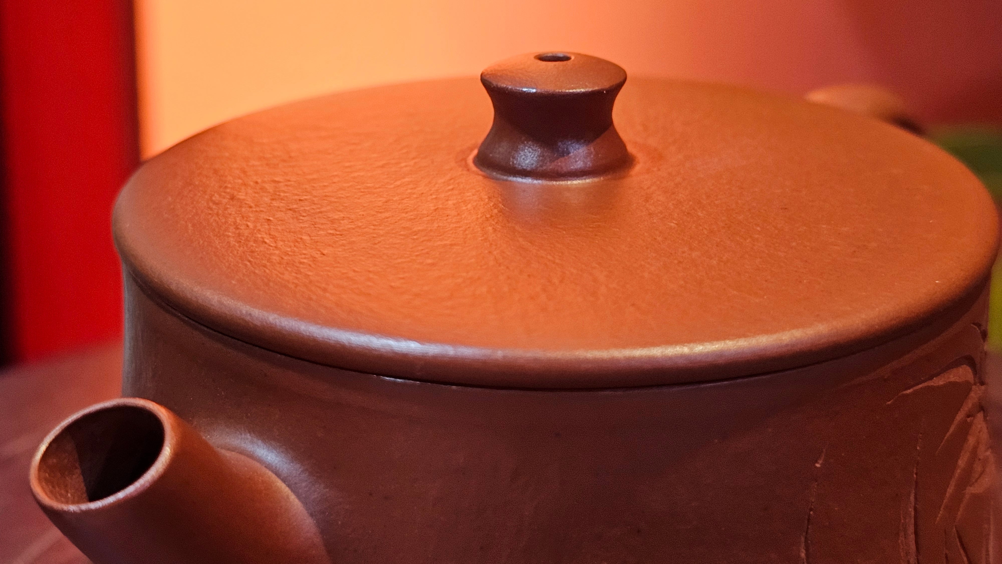 Yun Zhu 云柱 "Pillar of the Heavens", 133.3ml, Xiao Mei Yao Zhu Ni, by Craftsman Wang Hui 王慧 ~ "劲竹凌风" and Bamboo Engraving by Craftsman Yi De Shu 一德书 ~ Congratulations to Mr A.S.! 1421hrs 20th August 2025! Tao Yuan City!♥️