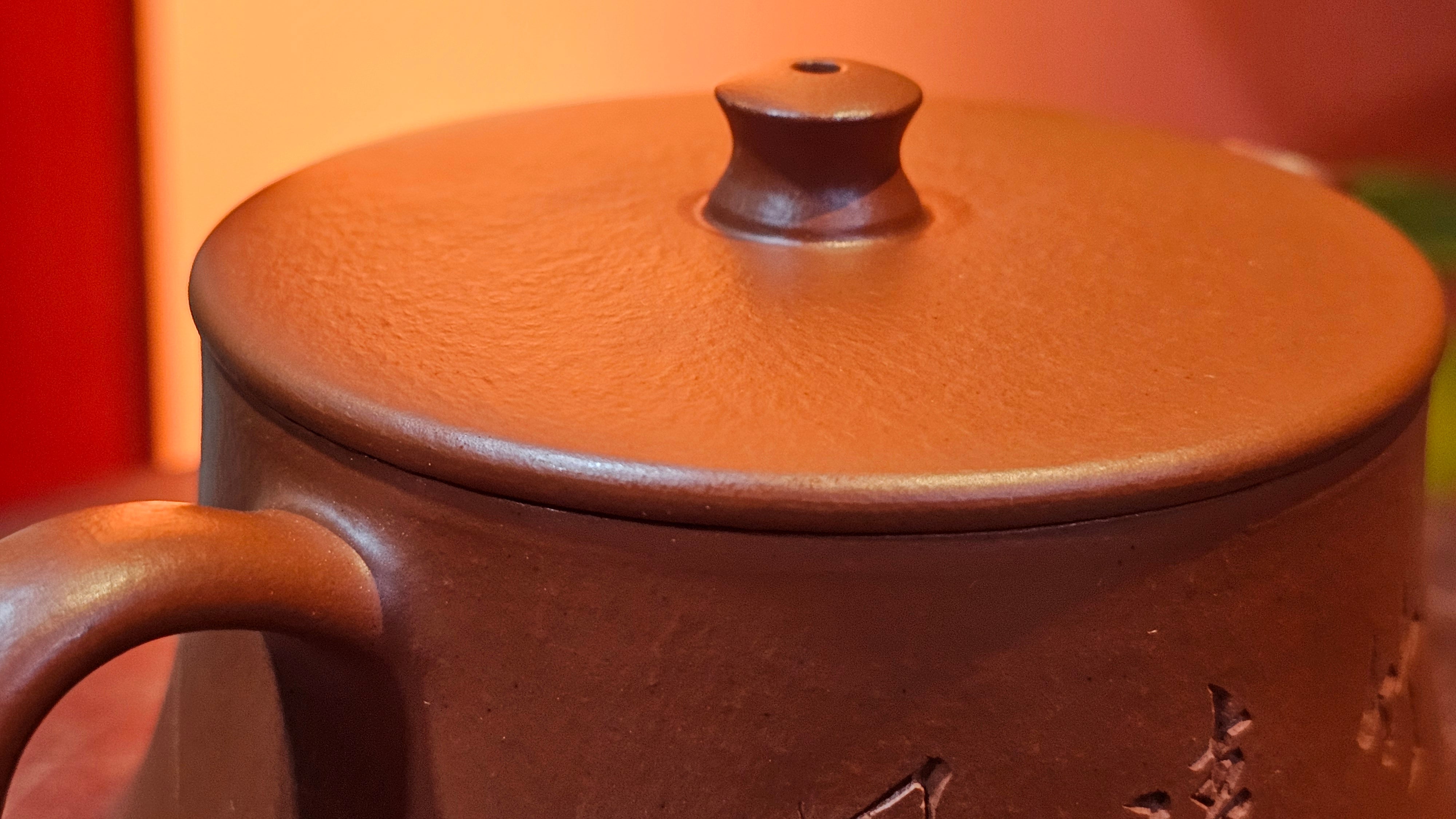 Yun Zhu 云柱 "Pillar of the Heavens", 133.3ml, Xiao Mei Yao Zhu Ni, by Craftsman Wang Hui 王慧 ~ "劲竹凌风" and Bamboo Engraving by Craftsman Yi De Shu 一德书 ~ Congratulations to Mr A.S.! 1421hrs 20th August 2025! Tao Yuan City!♥️