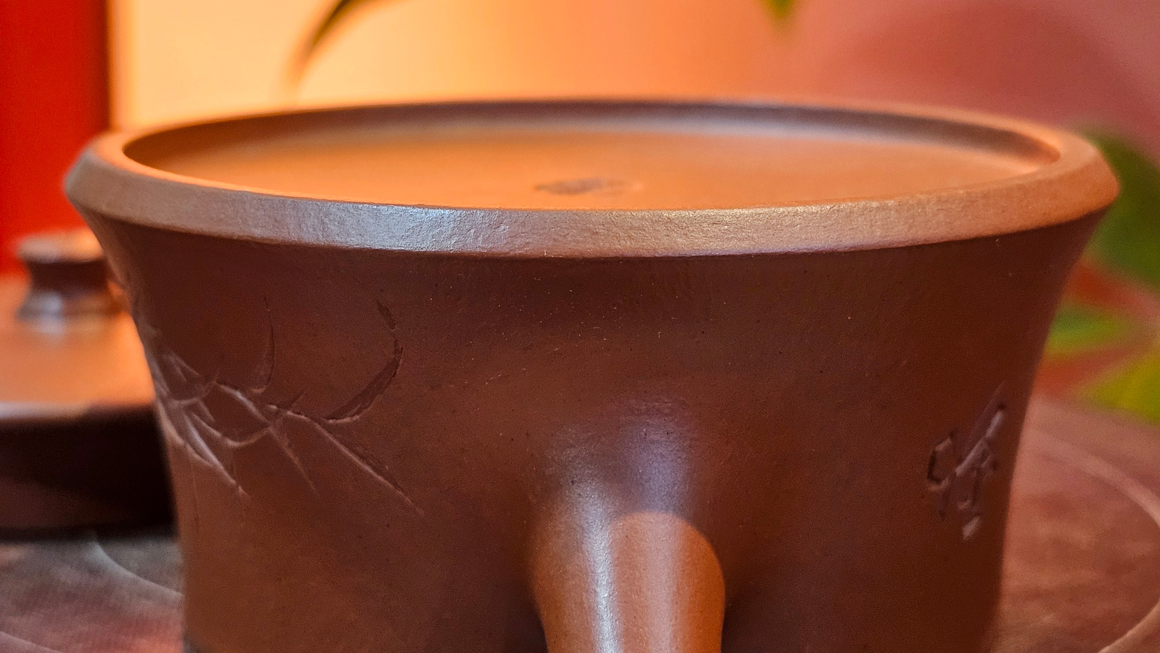 Yun Zhu 云柱 "Pillar of the Heavens", 133.3ml, Xiao Mei Yao Zhu Ni, by Craftsman Wang Hui 王慧 ~ "劲竹凌风" and Bamboo Engraving by Craftsman Yi De Shu 一德书 ~ Congratulations to Mr A.S.! 1421hrs 20th August 2025! Tao Yuan City!♥️