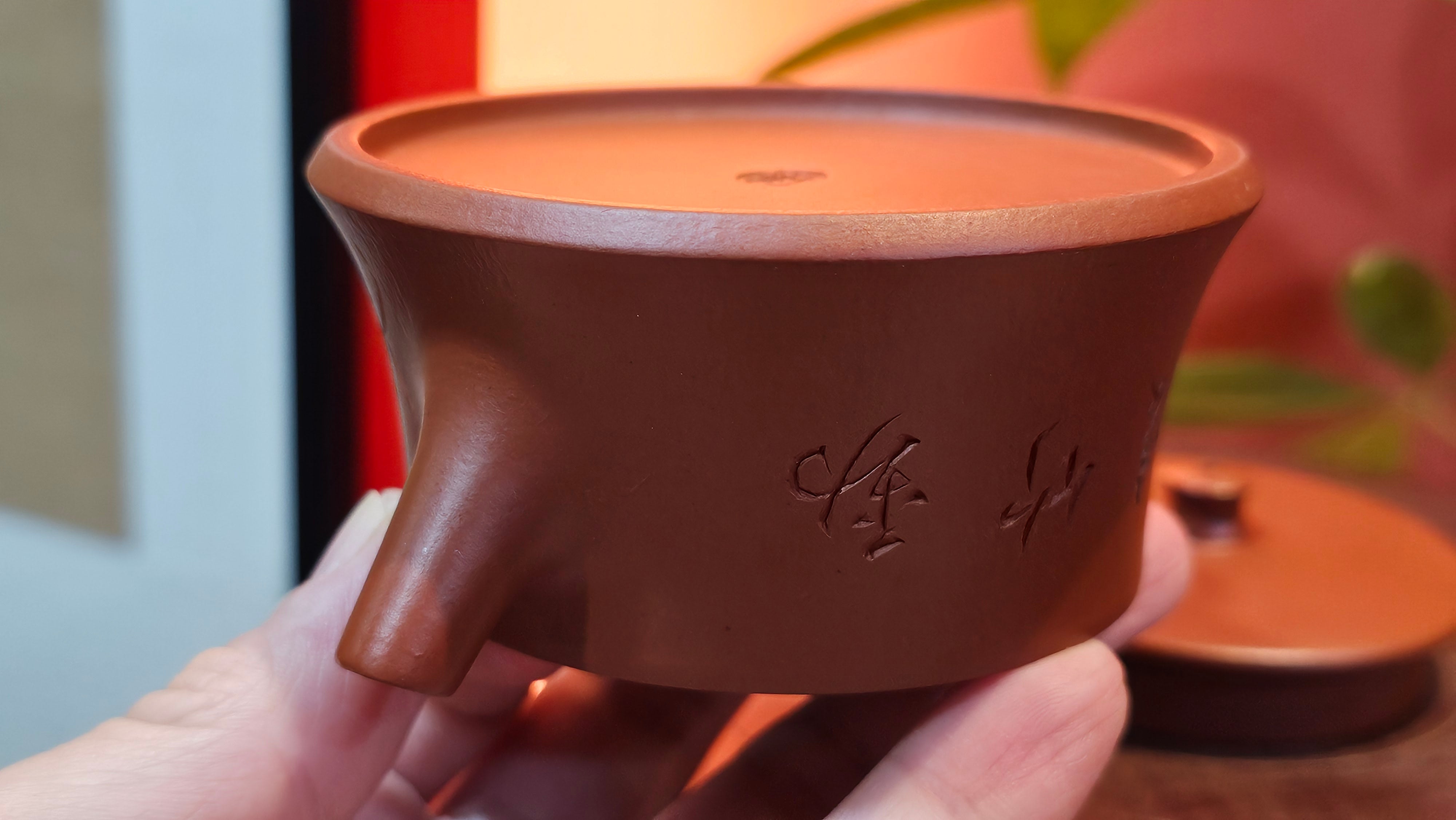 Yun Zhu 云柱 "Pillar of the Heavens", 133.3ml, Xiao Mei Yao Zhu Ni, by Craftsman Wang Hui 王慧 ~ "劲竹凌风" and Bamboo Engraving by Craftsman Yi De Shu 一德书 ~ Congratulations to Mr A.S.! 1421hrs 20th August 2025! Tao Yuan City!♥️