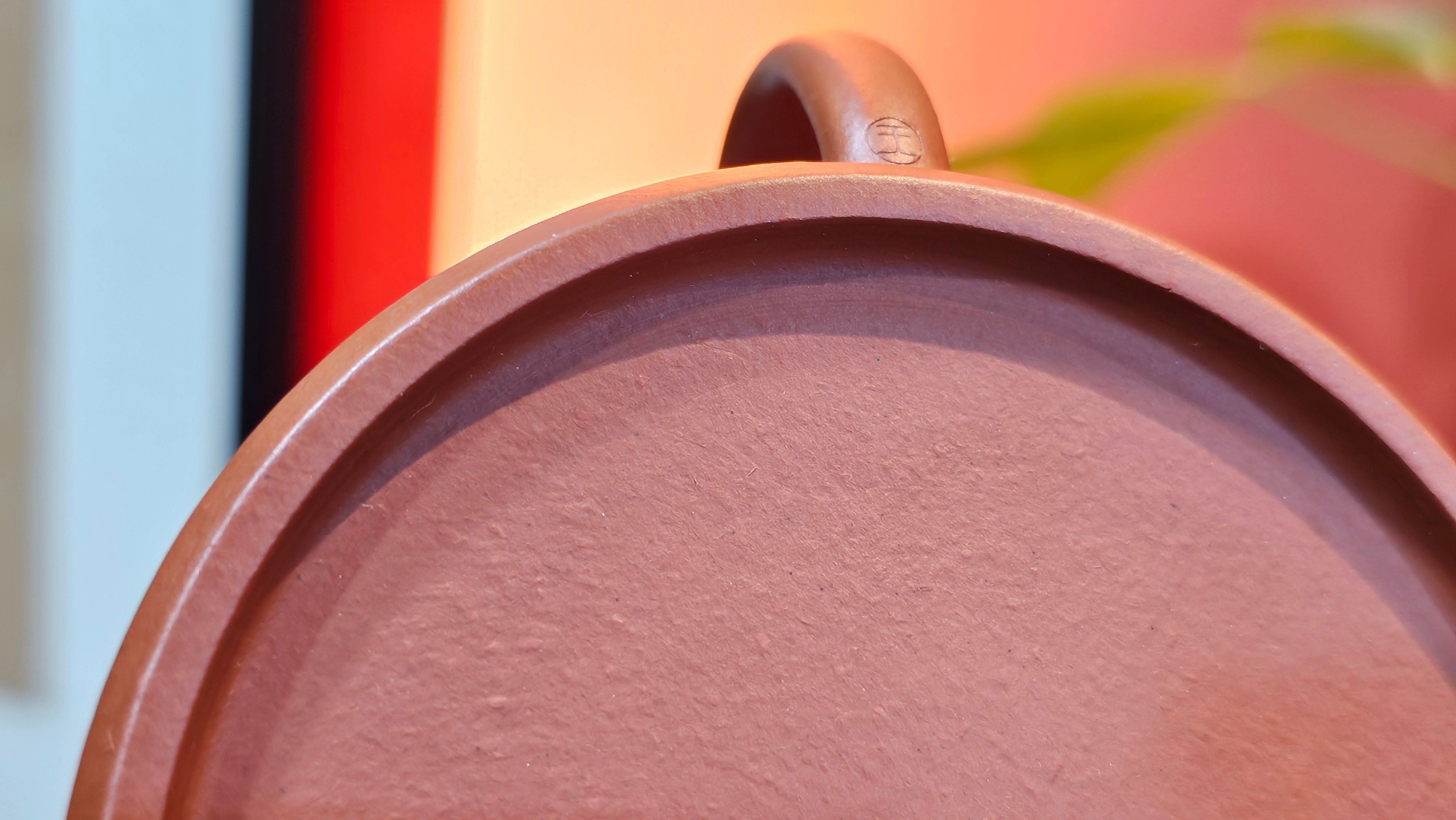 Yun Zhu 云柱 "Pillar of the Heavens", 133.3ml, Xiao Mei Yao Zhu Ni, by Craftsman Wang Hui 王慧 ~ "劲竹凌风" and Bamboo Engraving by Craftsman Yi De Shu 一德书 ~ Congratulations to Mr A.S.! 1421hrs 20th August 2025! Tao Yuan City!♥️