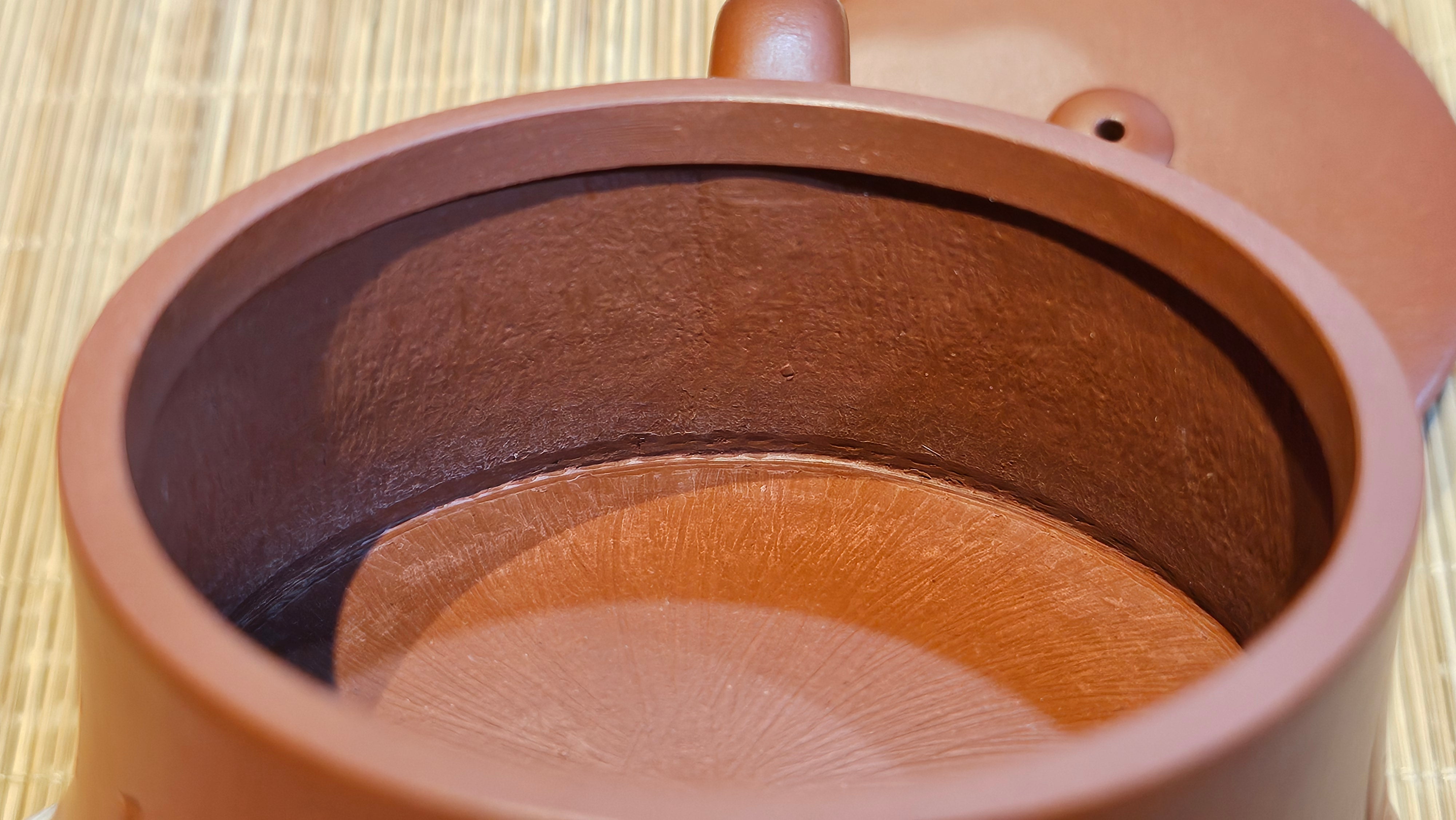 Yun Zhu 云柱 "Pillar of the Heavens", 133.3ml, Xiao Mei Yao Zhu Ni, by Craftsman Wang Hui 王慧 ~ "劲竹凌风" and Bamboo Engraving by Craftsman Yi De Shu 一德书 ~ Congratulations to Mr A.S.! 1421hrs 20th August 2025! Tao Yuan City!♥️