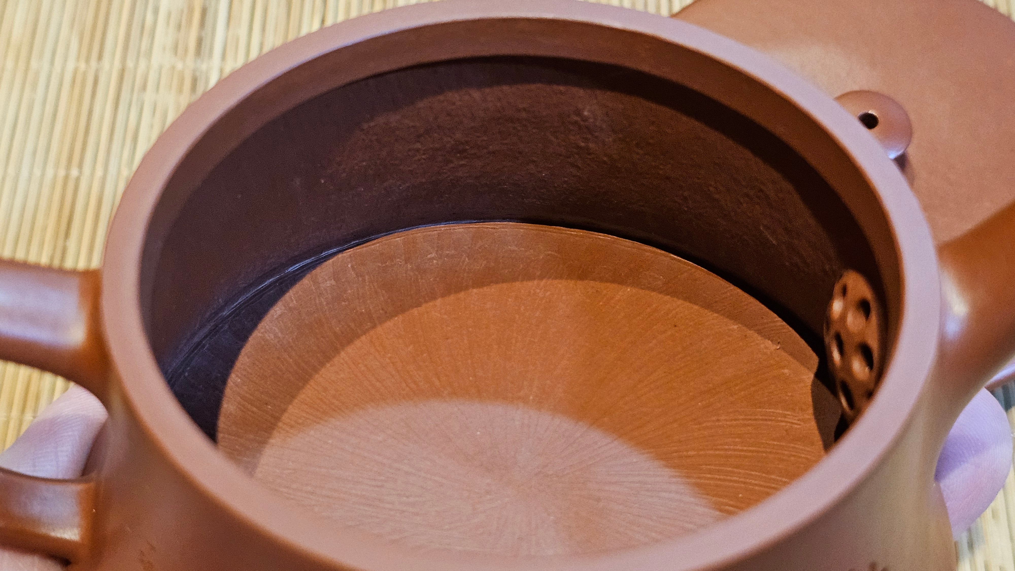 Yun Zhu 云柱 "Pillar of the Heavens", 133.3ml, Xiao Mei Yao Zhu Ni, by Craftsman Wang Hui 王慧 ~ "劲竹凌风" and Bamboo Engraving by Craftsman Yi De Shu 一德书 ~ Congratulations to Mr A.S.! 1421hrs 20th August 2025! Tao Yuan City!♥️