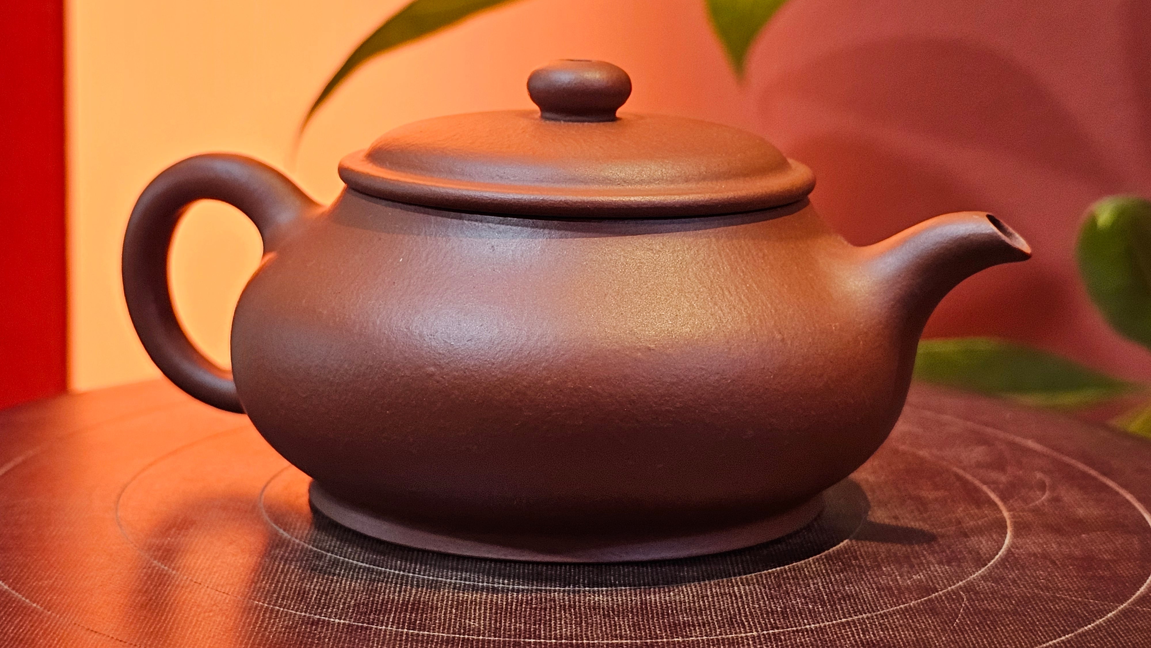 Ming Lu 明炉, 127.5ml, Xiao Mei Yao Zhu Ni 小煤窑朱泥, by our Collaborative Craftsman Wang Xing 王兴 ~!Congratulations to Ms K.L.! 2245hrs 3rd Sept 2025, Cardiff, Wales🇬🇧!