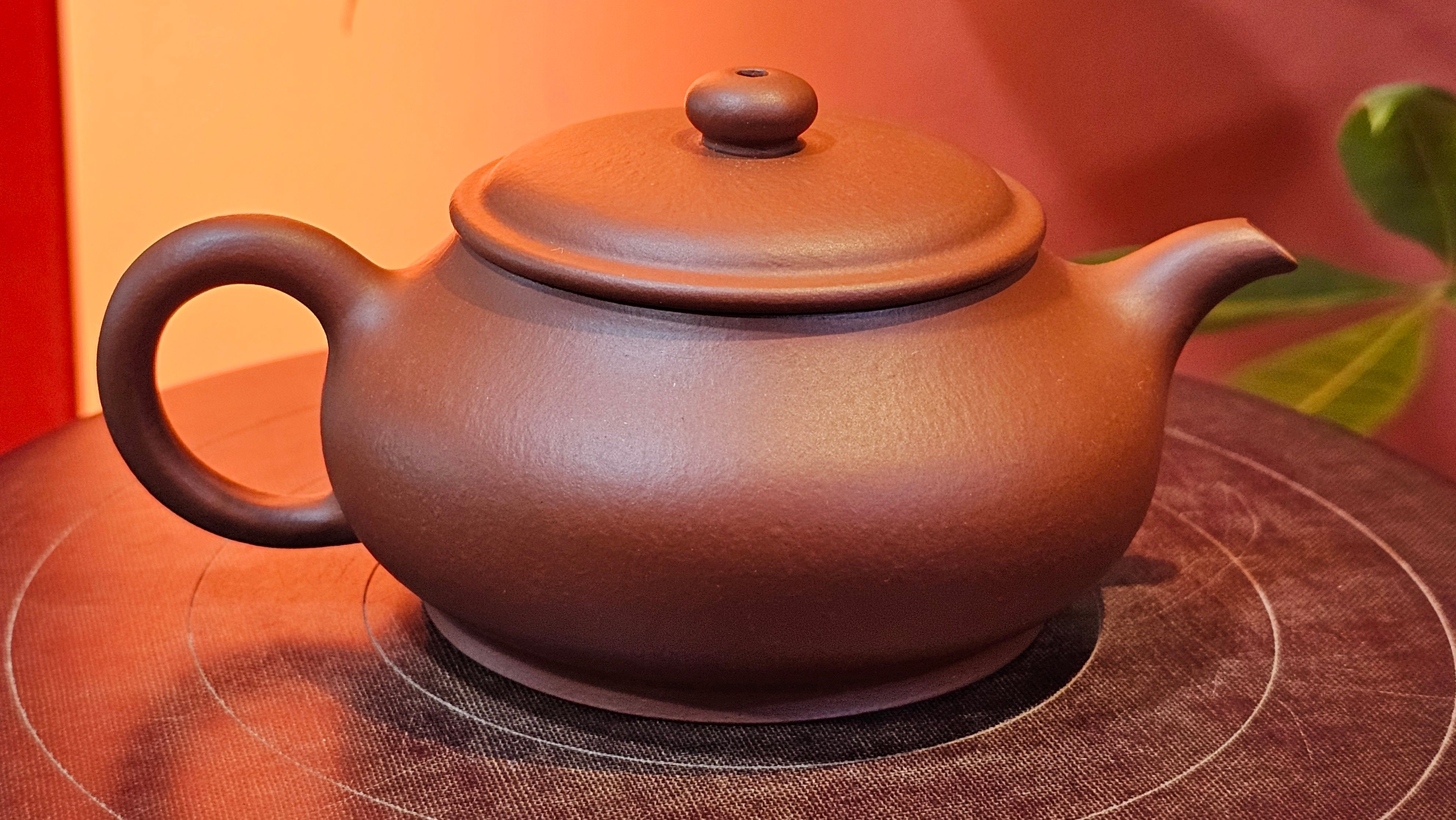 Ming Lu 明炉, 127.5ml, Xiao Mei Yao Zhu Ni 小煤窑朱泥, by our Collaborative Craftsman Wang Xing 王兴 ~!Congratulations to Ms K.L.! 2245hrs 3rd Sept 2025, Cardiff, Wales🇬🇧!