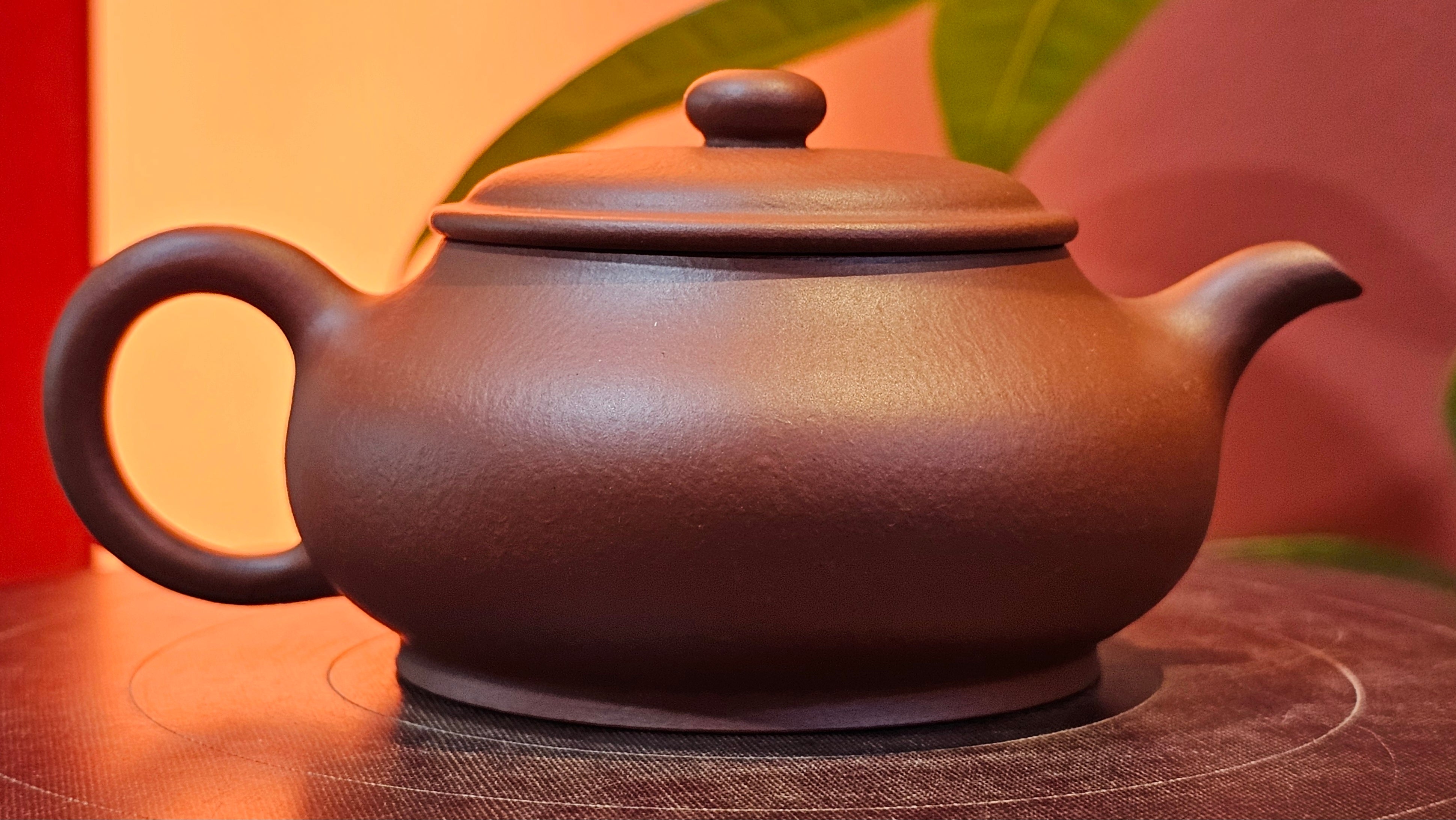 Ming Lu 明炉, 127.5ml, Xiao Mei Yao Zhu Ni 小煤窑朱泥, by our Collaborative Craftsman Wang Xing 王兴 ~!Congratulations to Ms K.L.! 2245hrs 3rd Sept 2025, Cardiff, Wales🇬🇧!