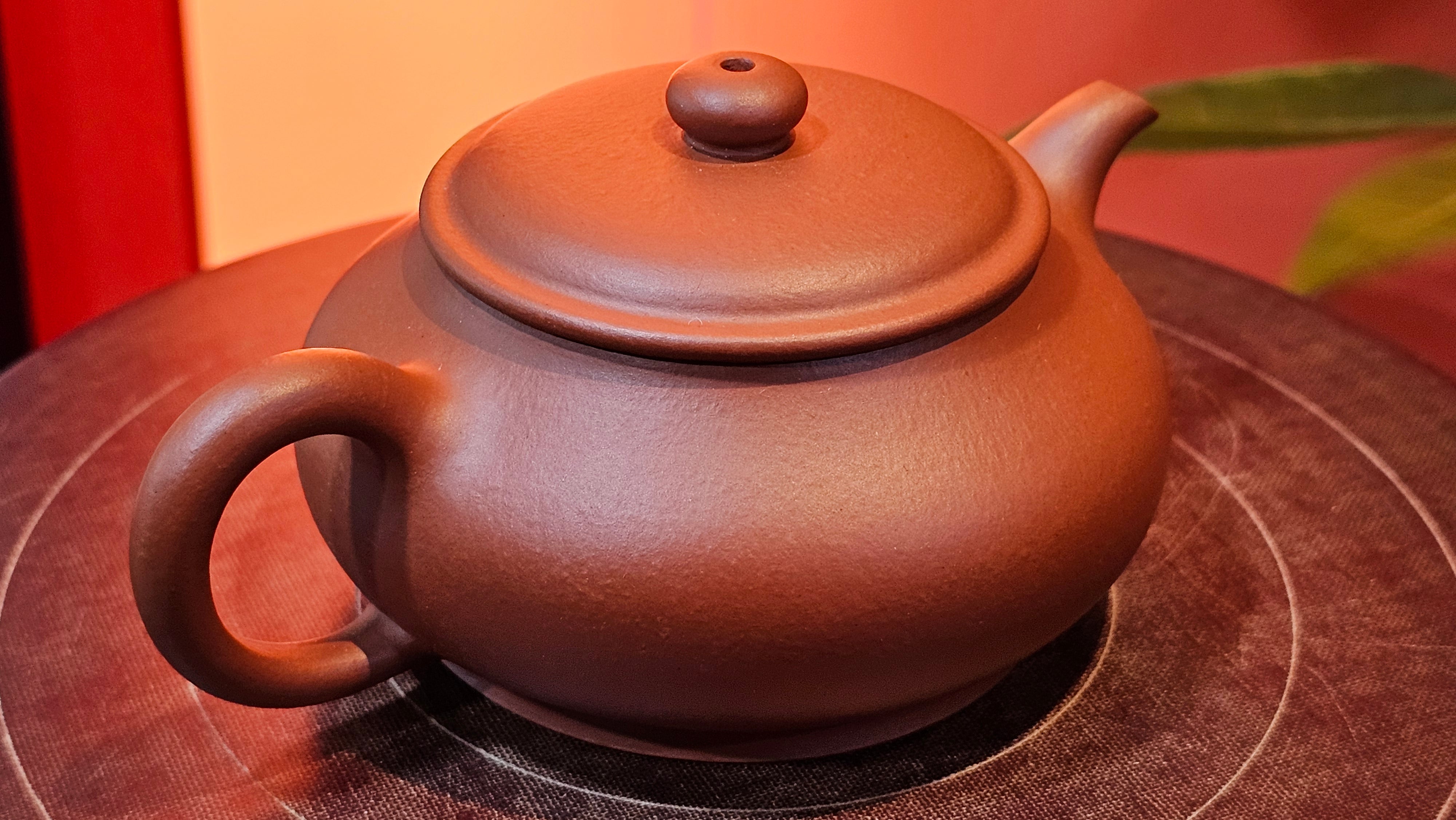 Ming Lu 明炉, 127.5ml, Xiao Mei Yao Zhu Ni 小煤窑朱泥, by our Collaborative Craftsman Wang Xing 王兴 ~!Congratulations to Ms K.L.! 2245hrs 3rd Sept 2025, Cardiff, Wales🇬🇧!