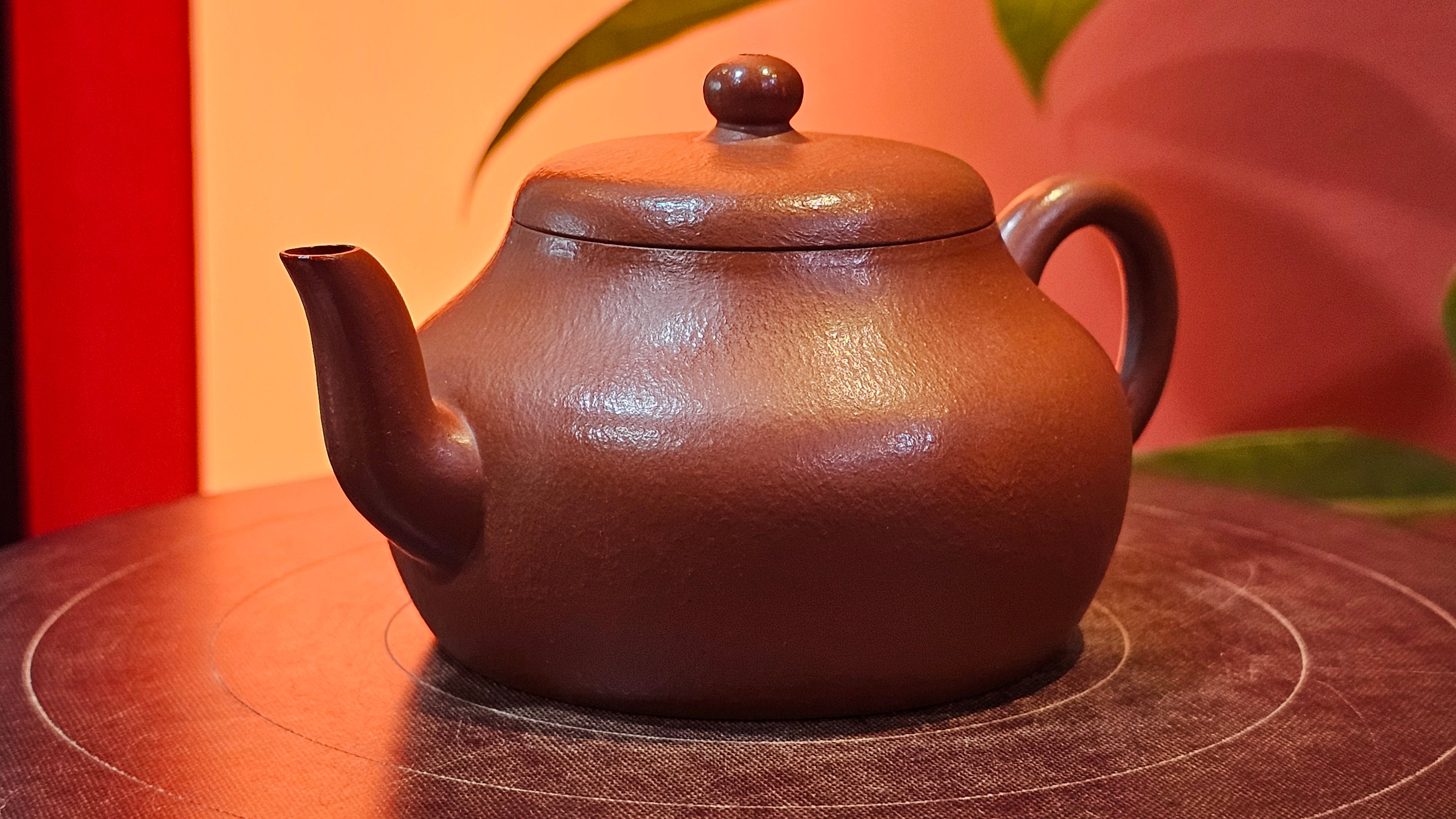 Jun De 君德, 123.4ml, Xiao Mei Yao Zhu Ni 小煤窑朱泥,  by our Collaborative Senior Craftsman Chen Yue Fei 陈跃飞 ~ Congratulations!to Mr E.C.G.! 2023hrs 13th Sept 2025! Singapore🇸🇬!