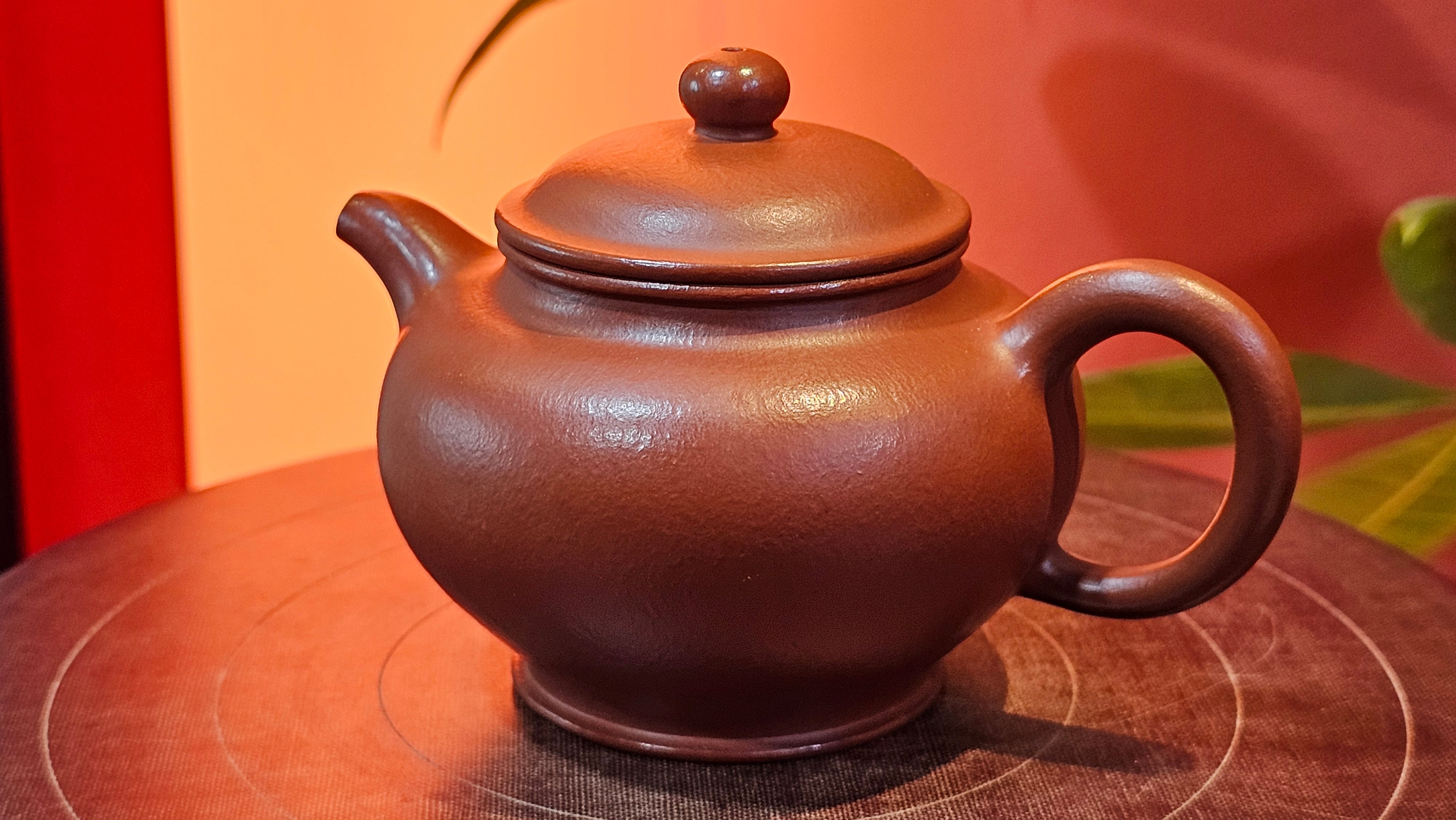 Duo Zhi 掇只, 120.7ml, Xiao Mei Yao Zhu Ni 小煤窑朱泥, by our Collaborative Craftsman Wang Xing 王兴 ~ Congratulations!to Prof Q.H., 0053hrs 19th August 2025, Hanoi! Vietnam🇻🇳.