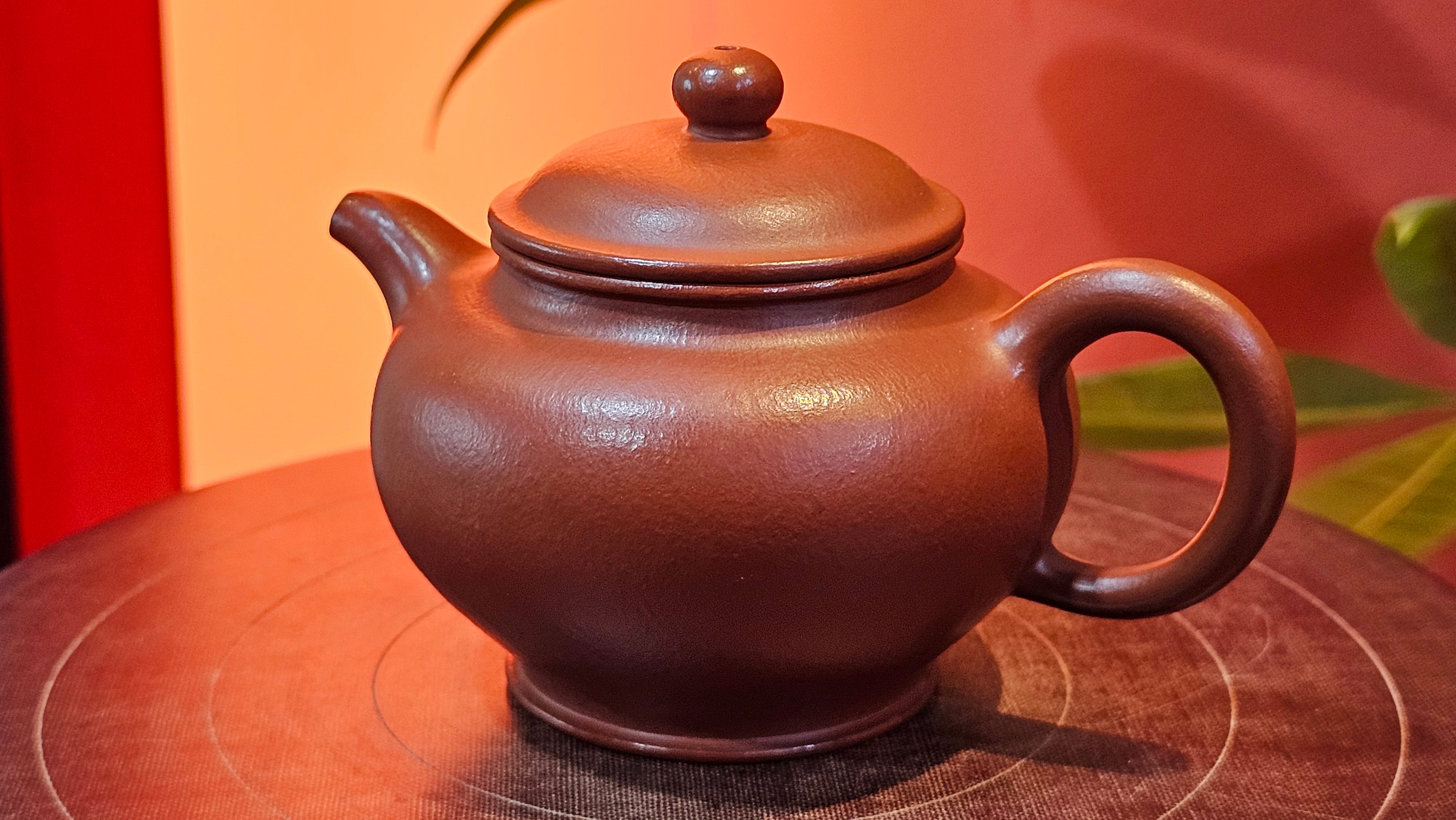 Duo Zhi 掇只, 120.7ml, Xiao Mei Yao Zhu Ni 小煤窑朱泥, by our Collaborative Craftsman Wang Xing 王兴 ~ Congratulations!to Prof Q.H., 0053hrs 19th August 2025, Hanoi! Vietnam🇻🇳.