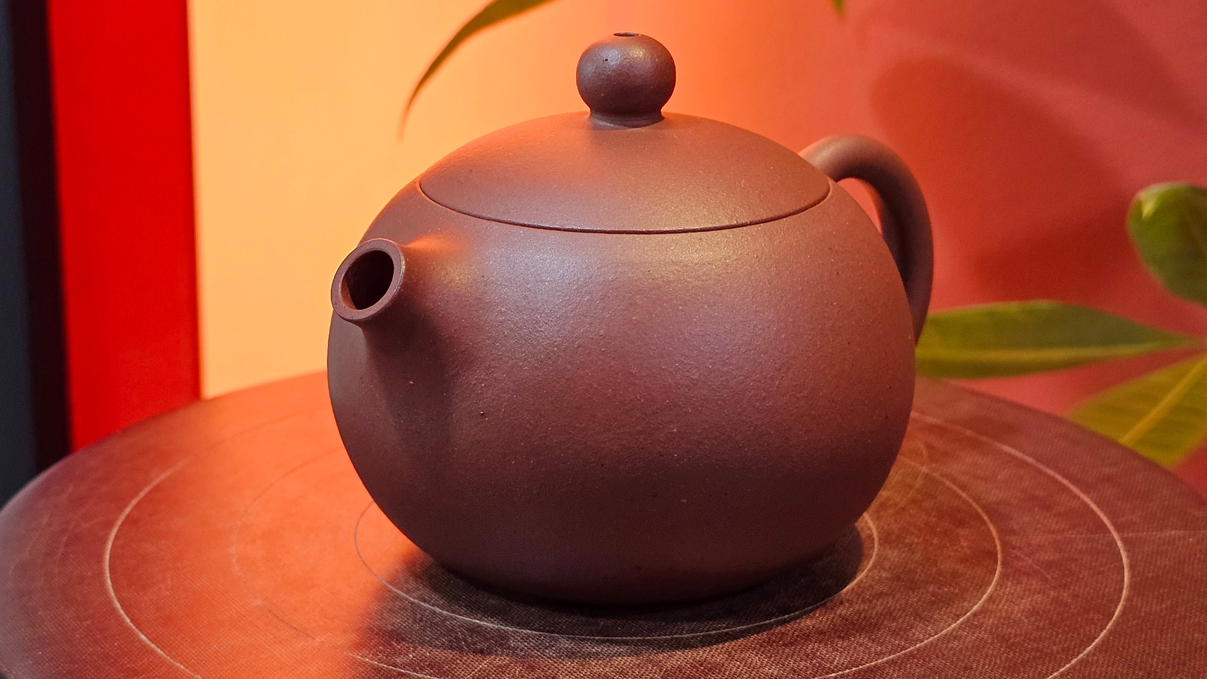 Xi Shi 西施, 160.7ml, Di Cao Qing Zi Ni 底槽青紫泥, by Craftsman Gu Xiao Ming 顾小明 ~ Congratulations to!Mr M.A.! 1528hrs 22nd August 2025, Salt Lake City, UT!