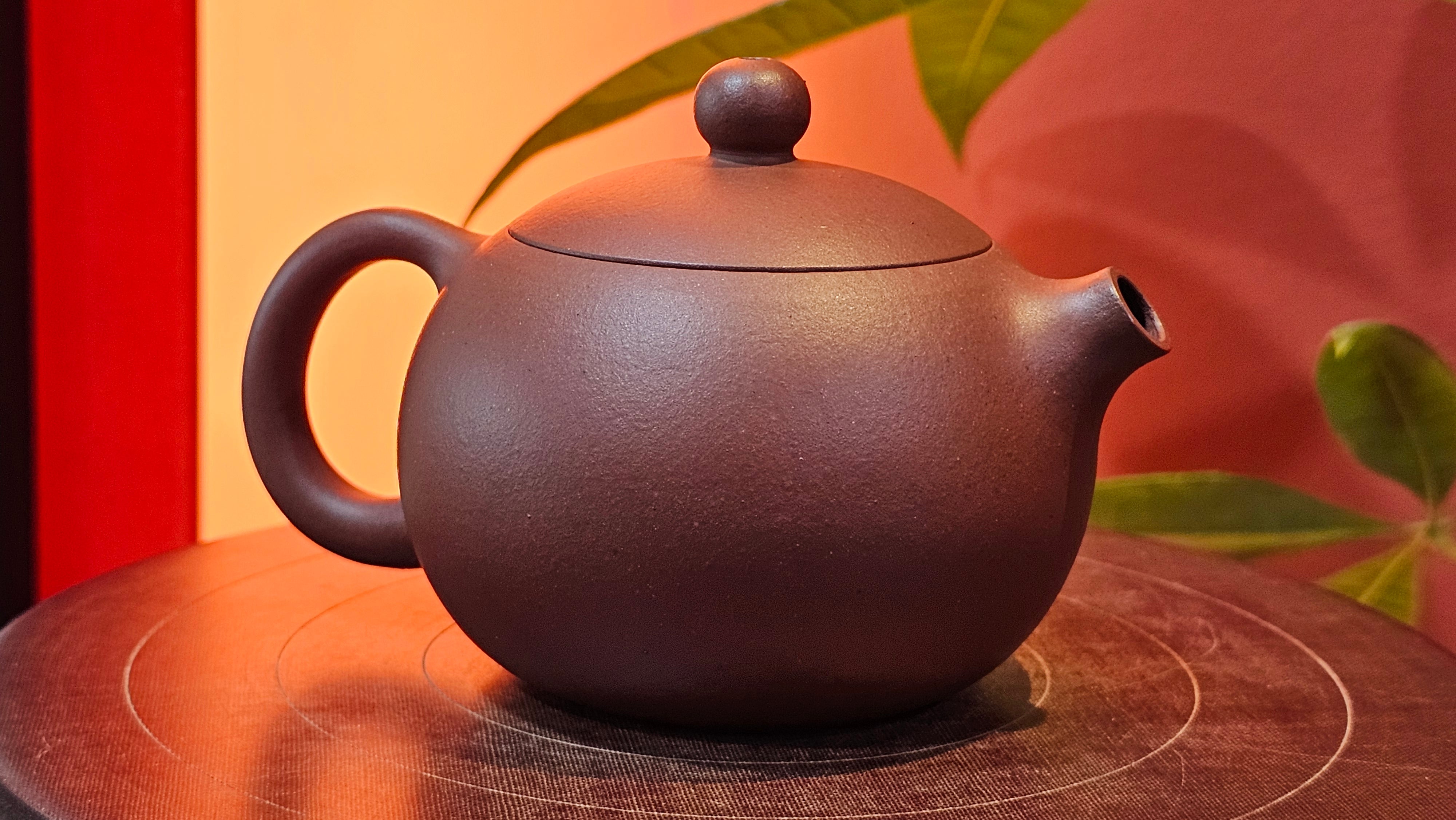 Xi Shi 西施, 160.7ml, Di Cao Qing Zi Ni 底槽青紫泥, by Craftsman Gu Xiao Ming 顾小明 ~ Congratulations to!Mr M.A.! 1528hrs 22nd August 2025, Salt Lake City, UT!