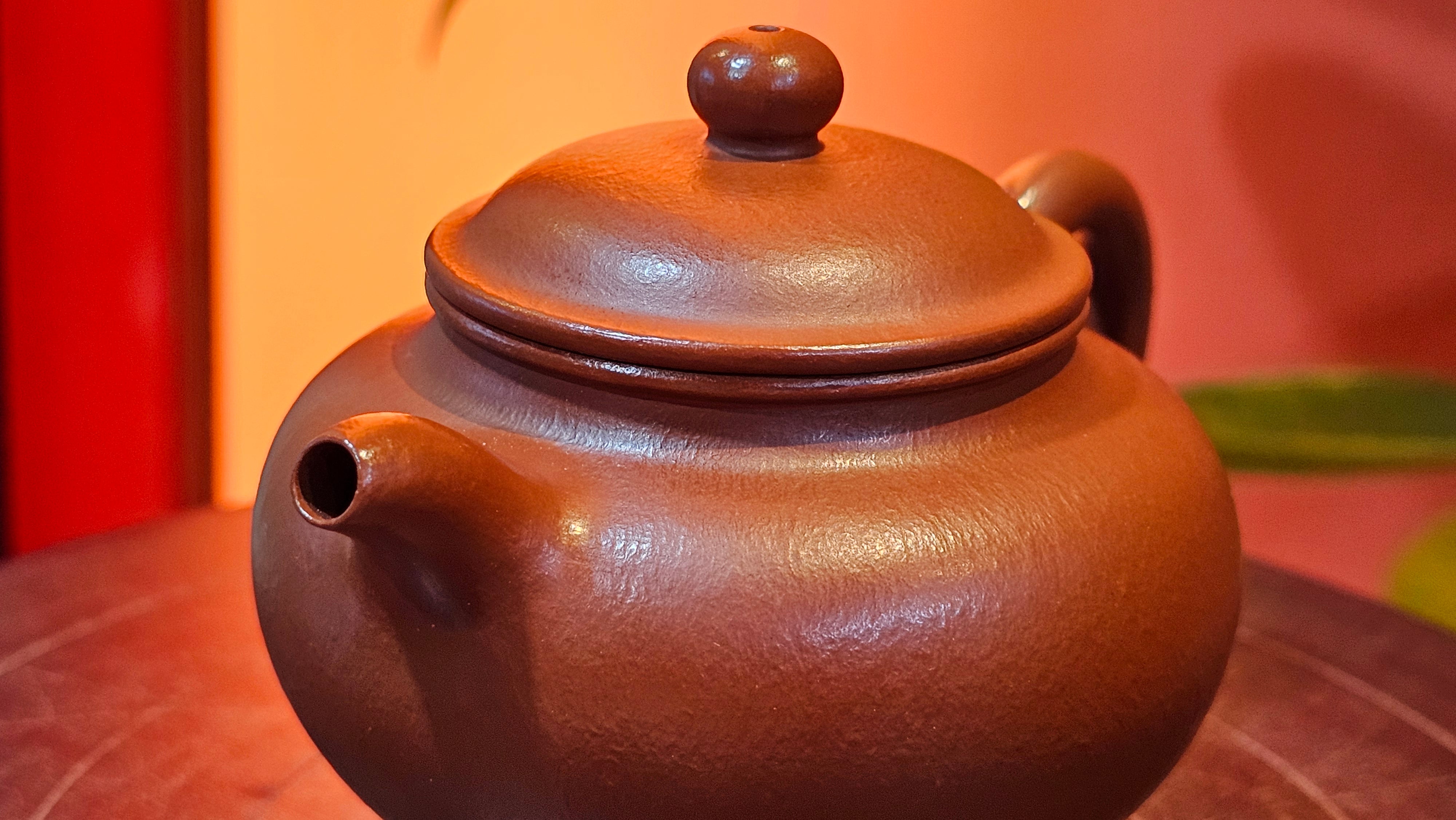 Duo Zhi 掇只, 120.7ml, Xiao Mei Yao Zhu Ni 小煤窑朱泥, by our Collaborative Craftsman Wang Xing 王兴 ~ Congratulations!to Prof Q.H., 0053hrs 19th August 2025, Hanoi! Vietnam🇻🇳.