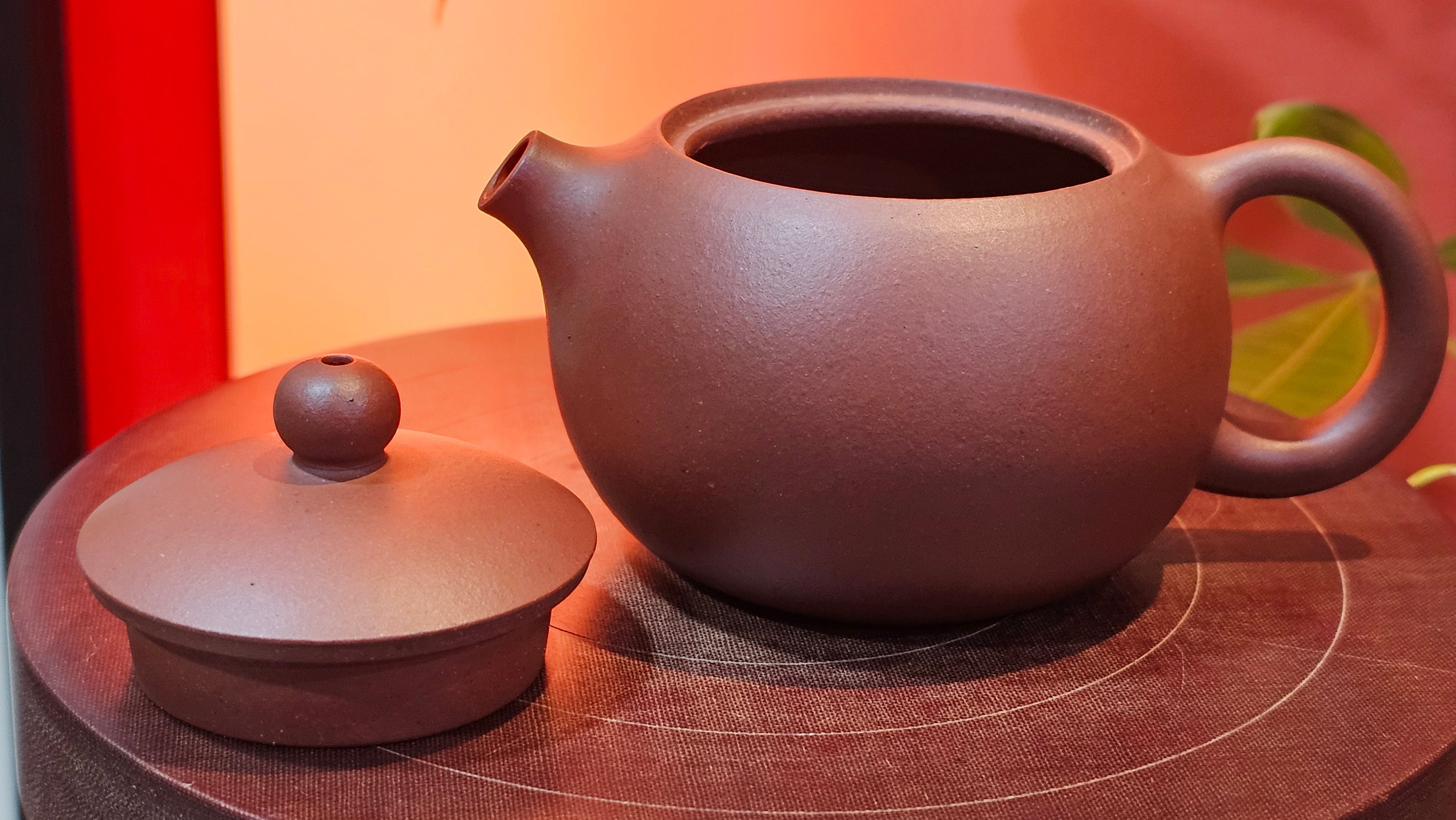 Xi Shi 西施, 160.7ml, Di Cao Qing Zi Ni 底槽青紫泥, by Craftsman Gu Xiao Ming 顾小明 ~ Congratulations to!Mr M.A.! 1528hrs 22nd August 2025, Salt Lake City, UT!