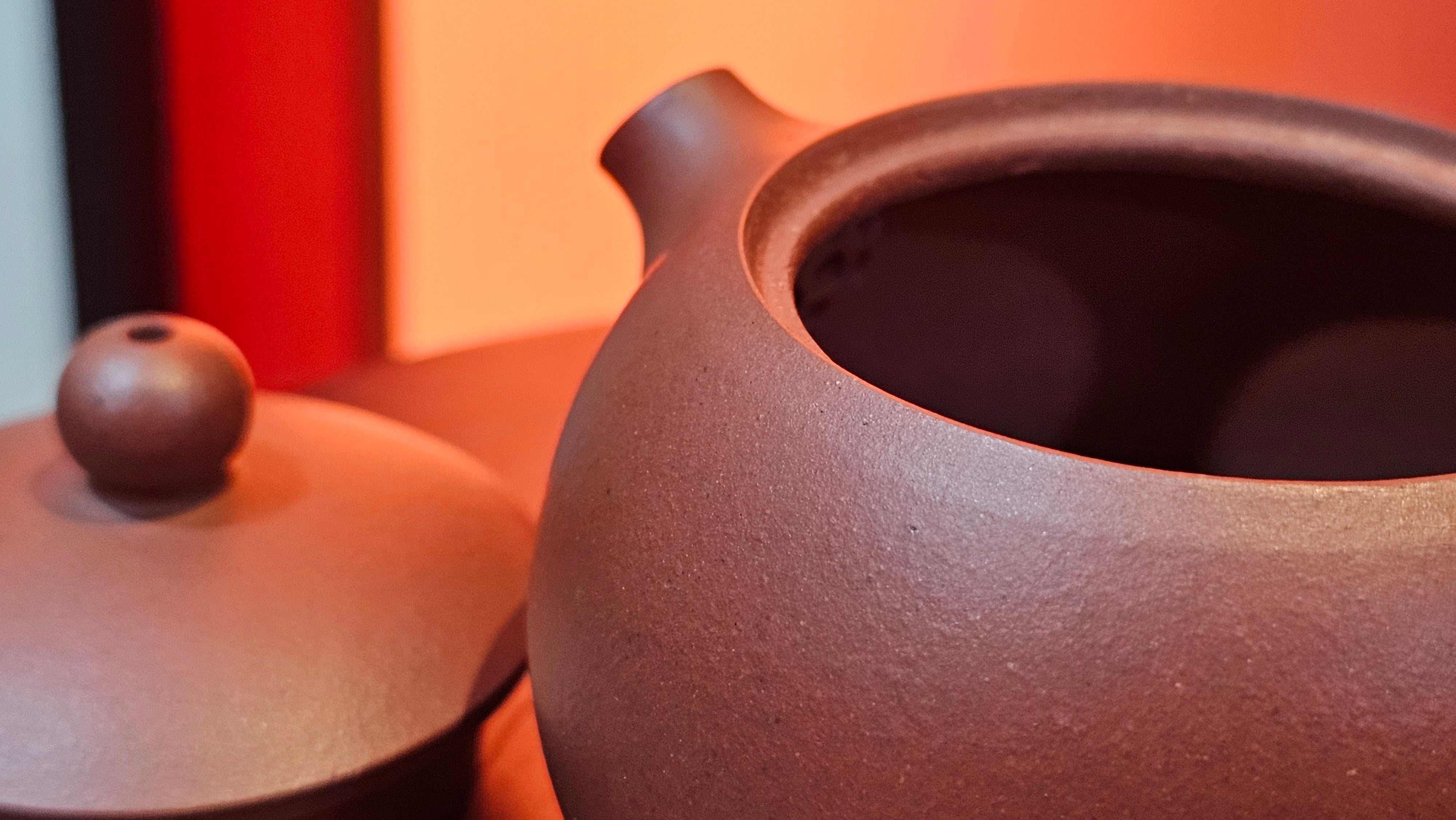 Xi Shi 西施, 160.7ml, Di Cao Qing Zi Ni 底槽青紫泥, by Craftsman Gu Xiao Ming 顾小明 ~ Congratulations to!Mr M.A.! 1528hrs 22nd August 2025, Salt Lake City, UT!