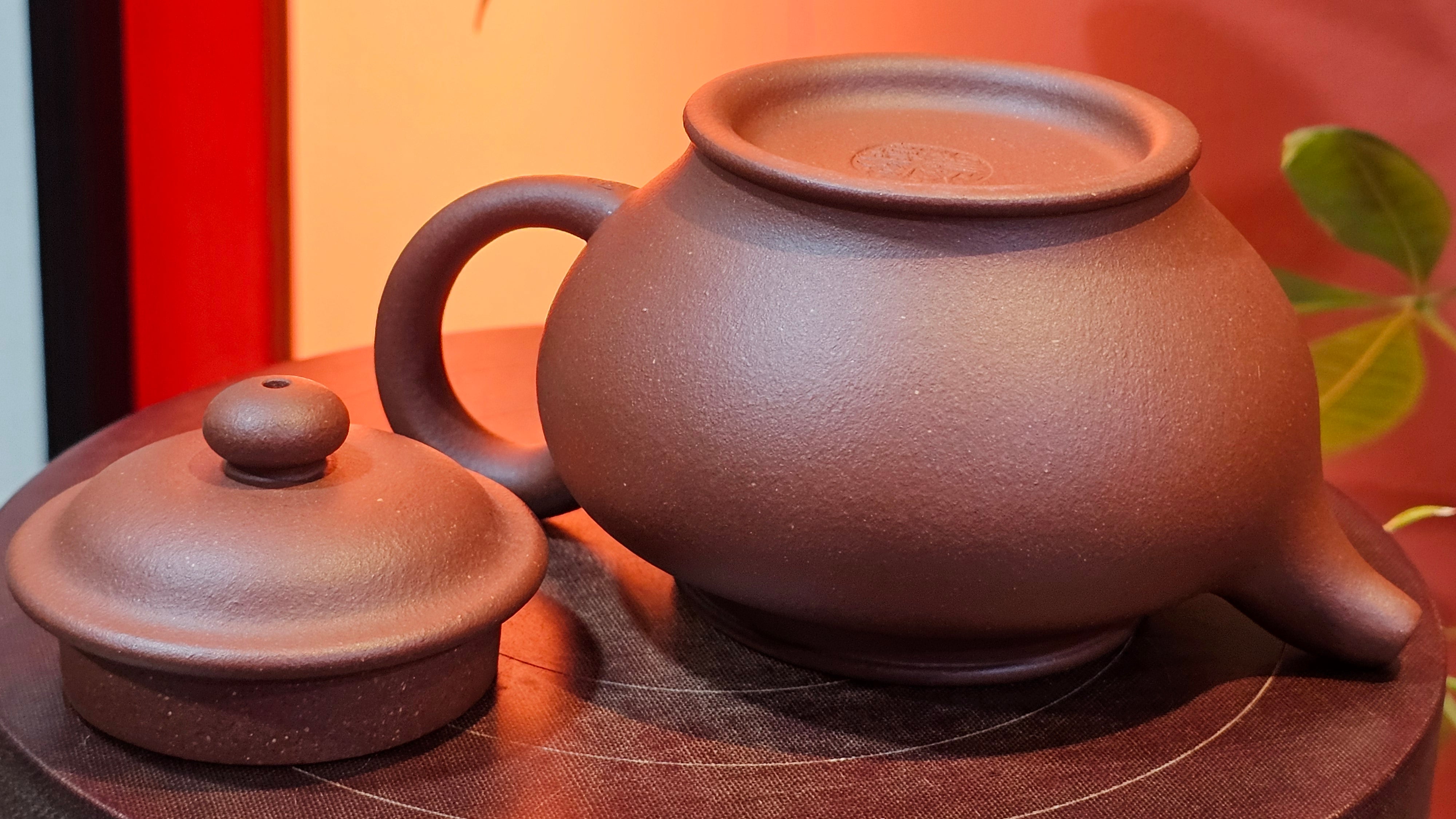 Duo Zhi 掇只, 208.2ml, Di Cao Qing Zi Ni 底槽青紫泥, by our Collaborative Craftsman Chen Fa Chu 陈法初 ~ Congratulations to Mr B.! 1104hrs 7th Sept 2025! New Brunswick, Canada🇨🇦.