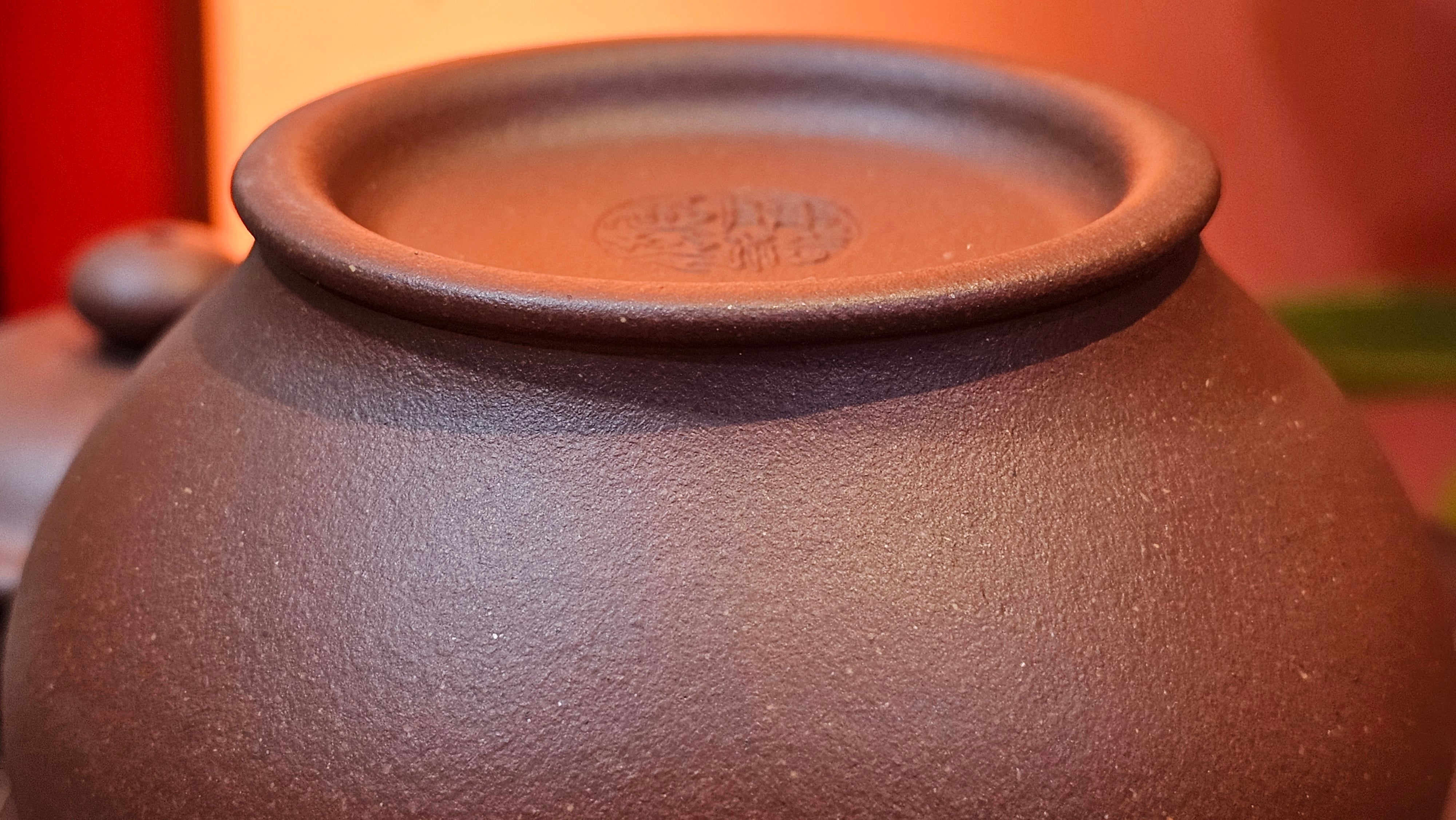 Duo Zhi 掇只, 208.2ml, Di Cao Qing Zi Ni 底槽青紫泥, by our Collaborative Craftsman Chen Fa Chu 陈法初 ~ Congratulations to Mr B.! 1104hrs 7th Sept 2025! New Brunswick, Canada🇨🇦.