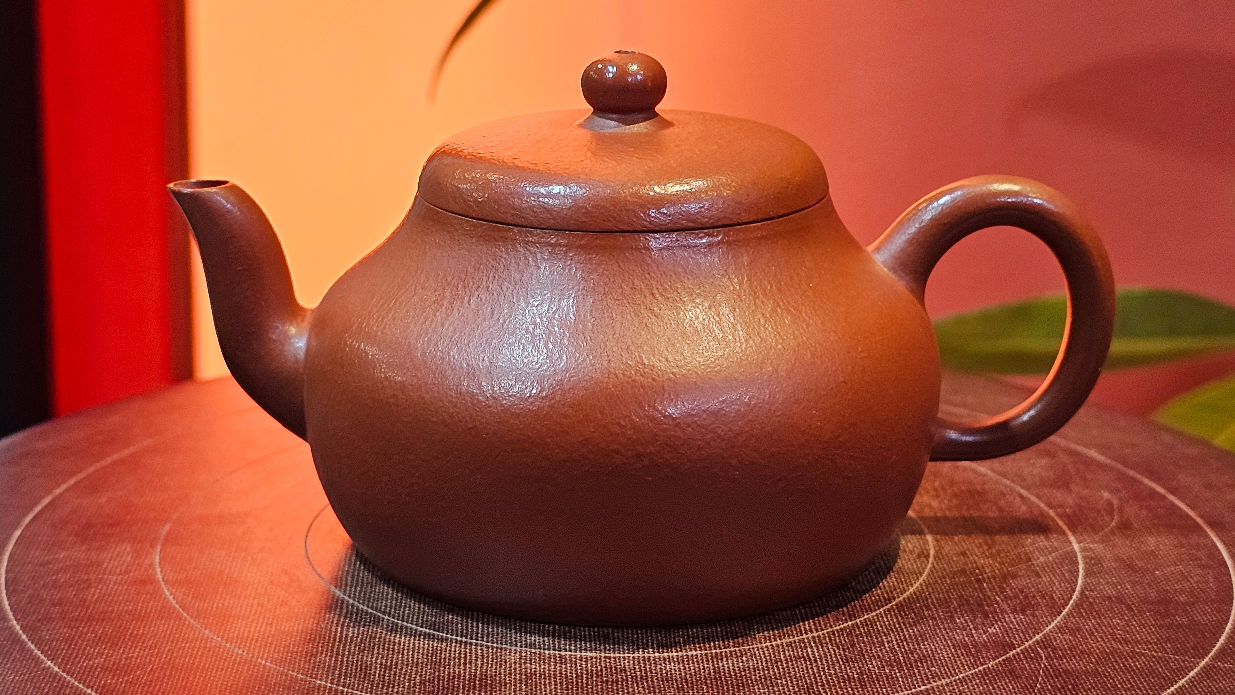 Jun De 君德, 123.4ml, Xiao Mei Yao Zhu Ni 小煤窑朱泥,  by our Collaborative Senior Craftsman Chen Yue Fei 陈跃飞 ~ Congratulations!to Mr E.C.G.! 2023hrs 13th Sept 2025! Singapore🇸🇬!