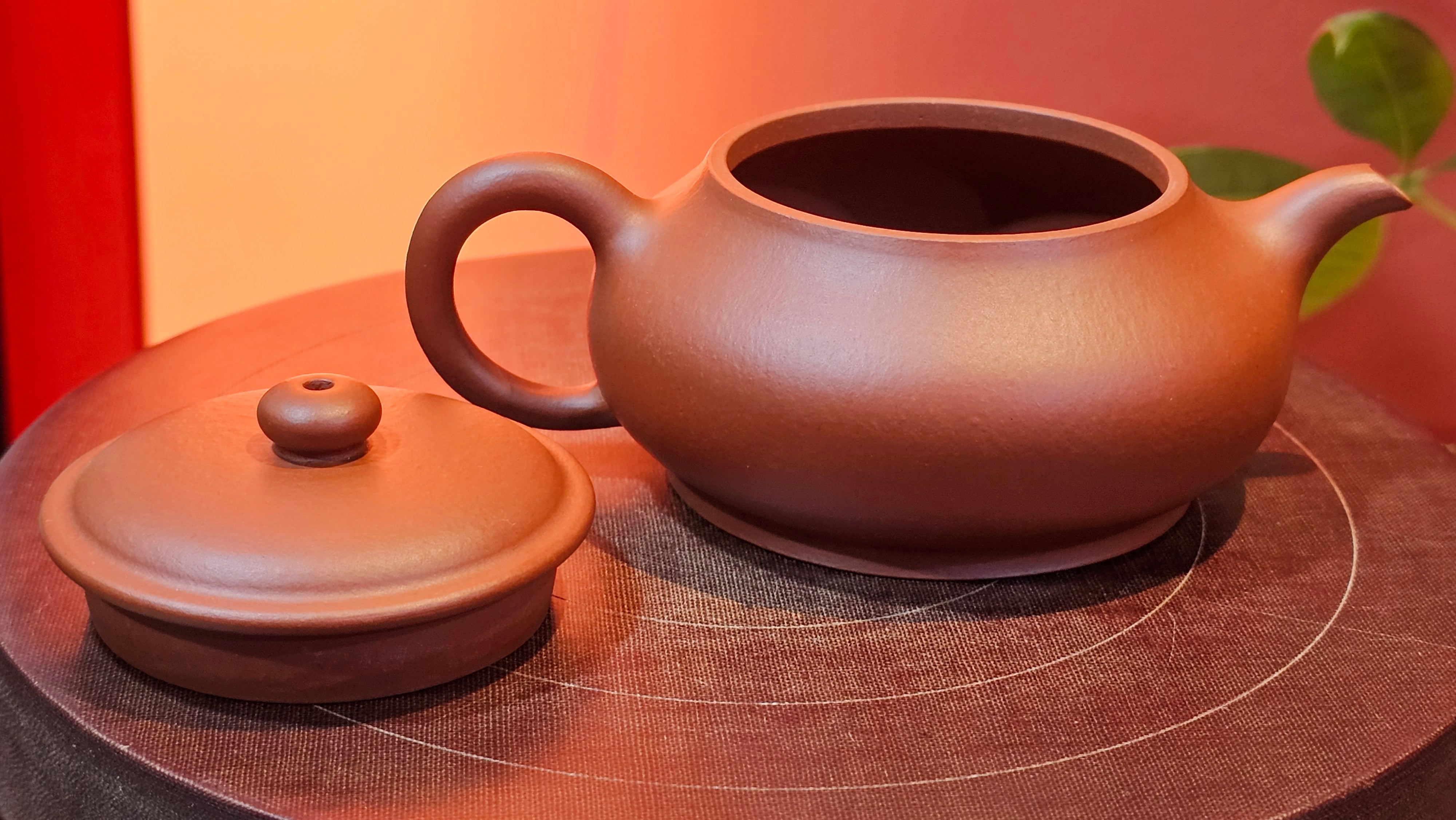 Ming Lu 明炉, 127.5ml, Xiao Mei Yao Zhu Ni 小煤窑朱泥, by our Collaborative Craftsman Wang Xing 王兴 ~!Congratulations to Ms K.L.! 2245hrs 3rd Sept 2025, Cardiff, Wales🇬🇧!