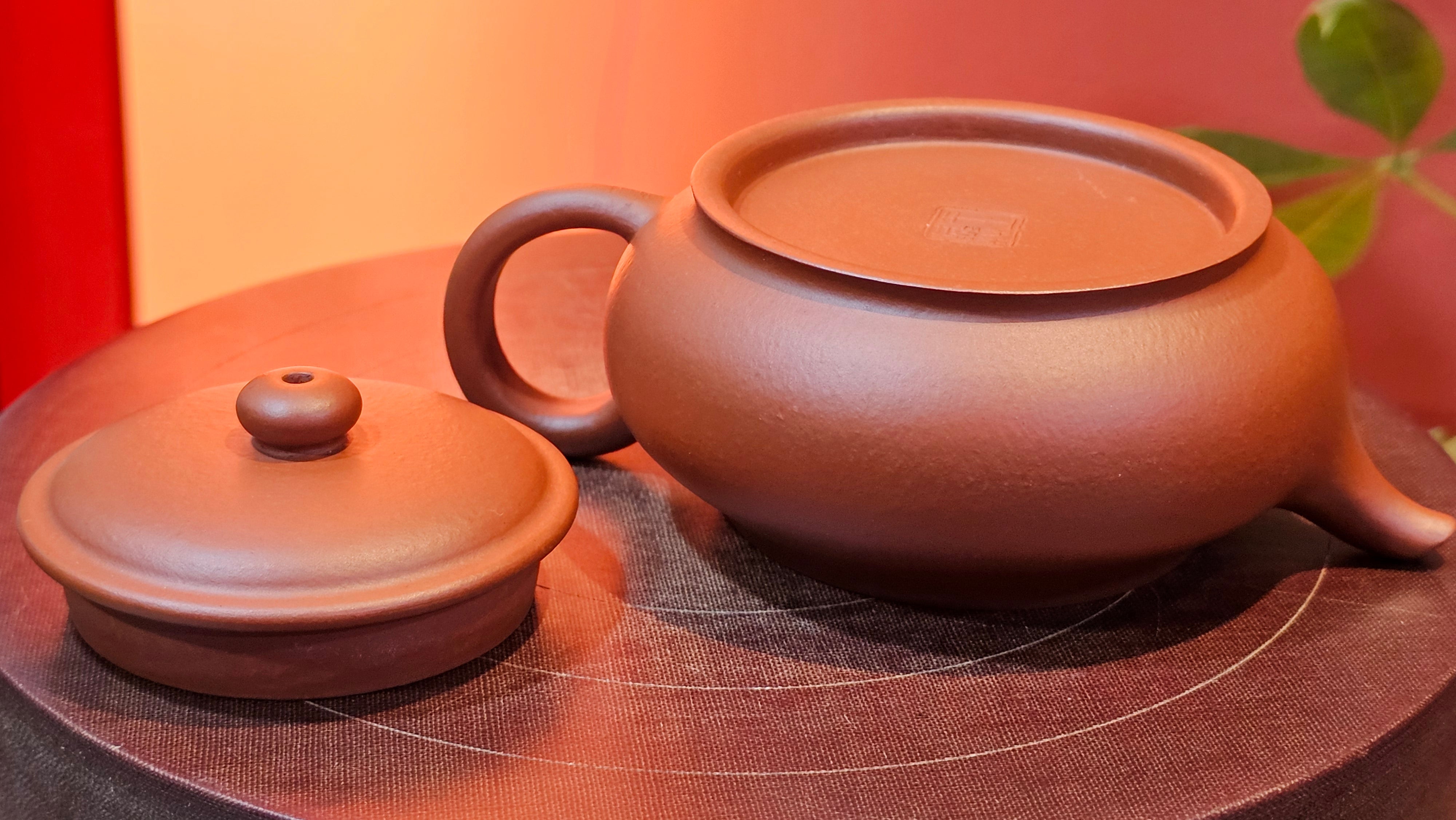 Ming Lu 明炉, 127.5ml, Xiao Mei Yao Zhu Ni 小煤窑朱泥, by our Collaborative Craftsman Wang Xing 王兴 ~!Congratulations to Ms K.L.! 2245hrs 3rd Sept 2025, Cardiff, Wales🇬🇧!