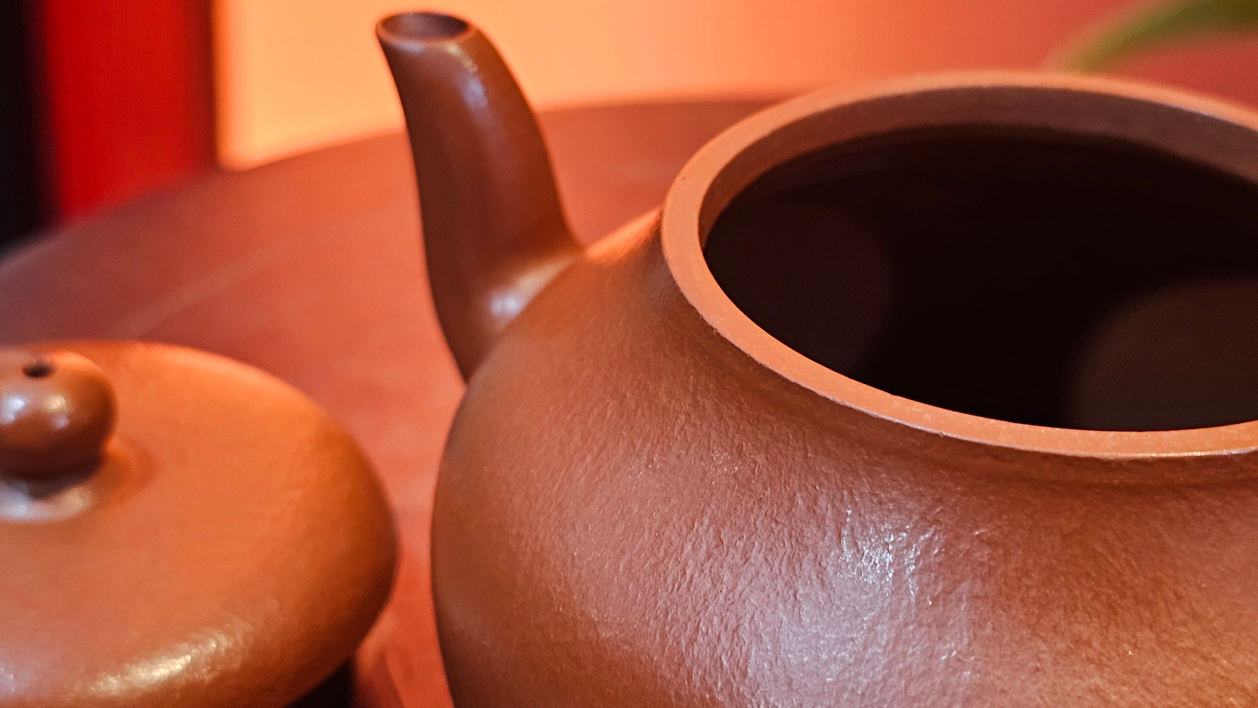 Jun De 君德, 123.4ml, Xiao Mei Yao Zhu Ni 小煤窑朱泥,  by our Collaborative Senior Craftsman Chen Yue Fei 陈跃飞 ~ Congratulations!to Mr E.C.G.! 2023hrs 13th Sept 2025! Singapore🇸🇬!