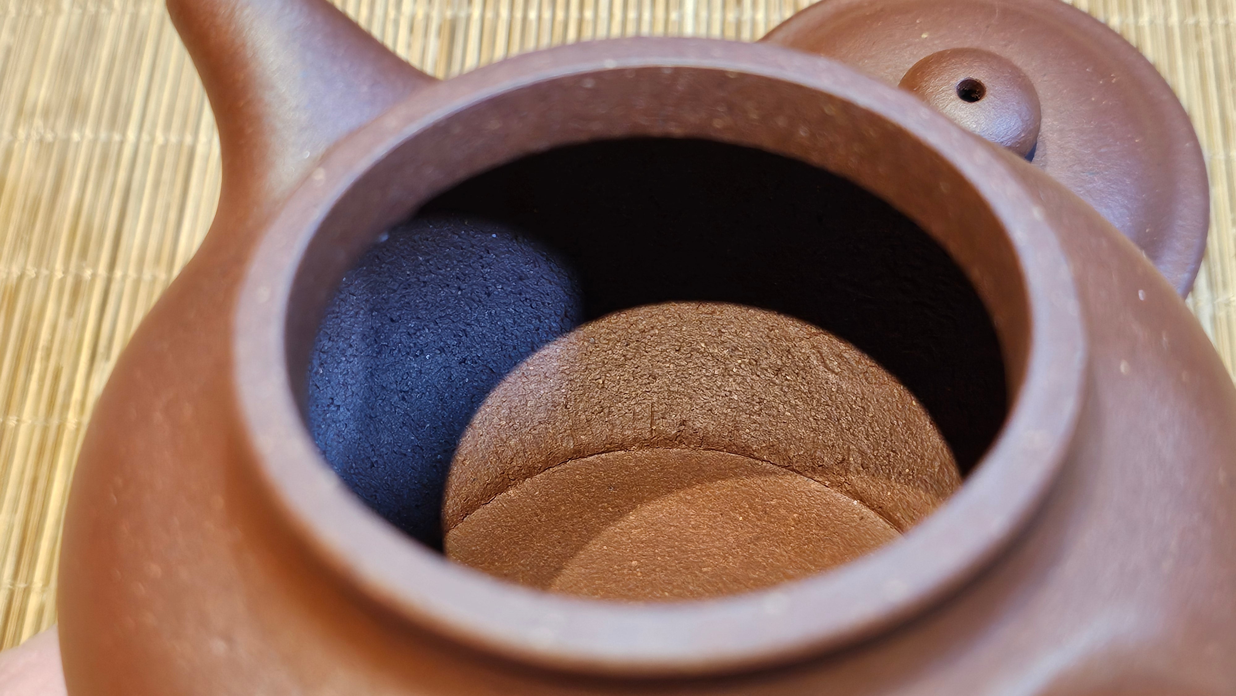 Duo Zhi 掇只, 208.2ml, Di Cao Qing Zi Ni 底槽青紫泥, by our Collaborative Craftsman Chen Fa Chu 陈法初 ~ Congratulations to Mr B.! 1104hrs 7th Sept 2025! New Brunswick, Canada🇨🇦.